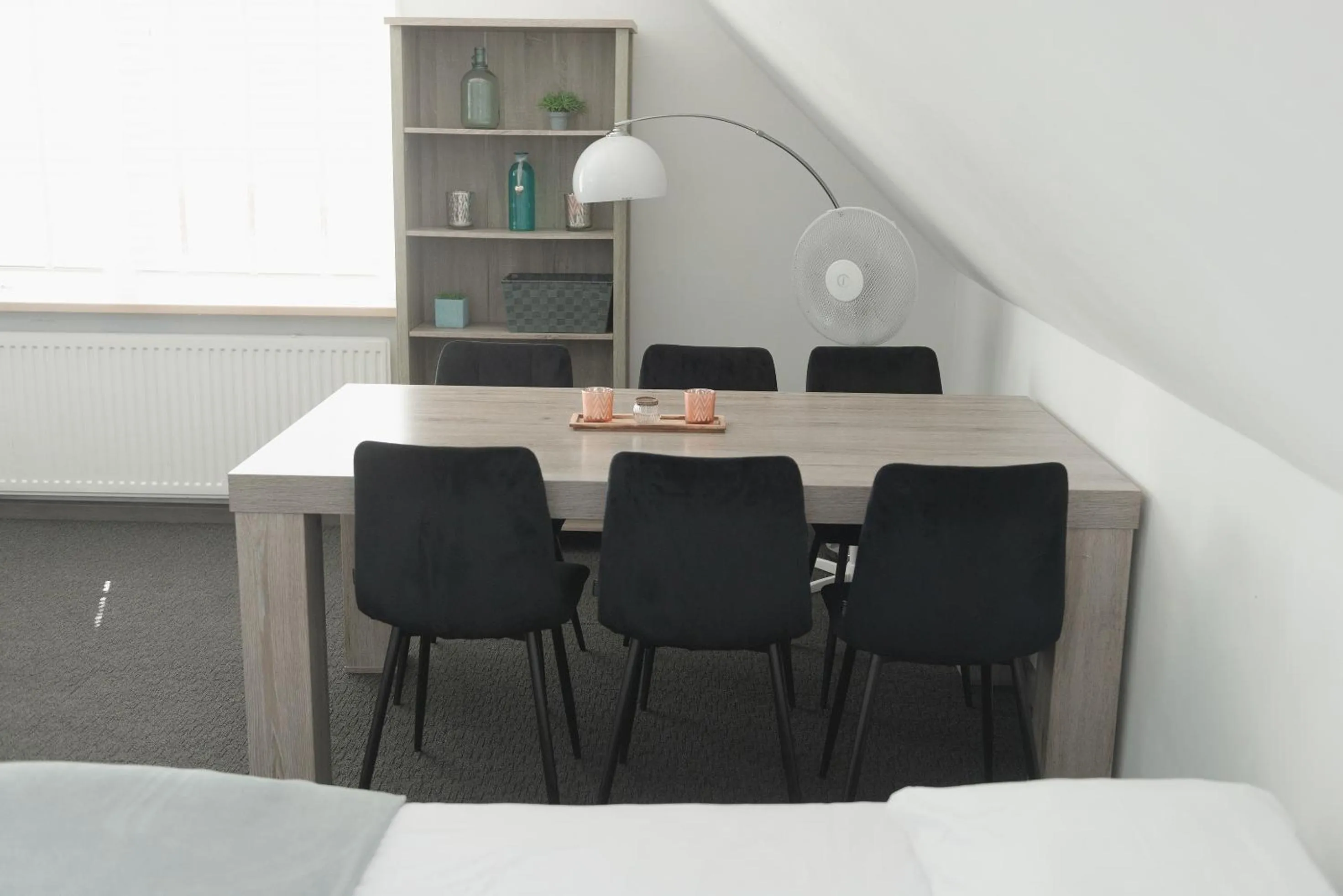 Seating area in Boutique Hotel Herbergh Amsterdam Airport FREE PARKING