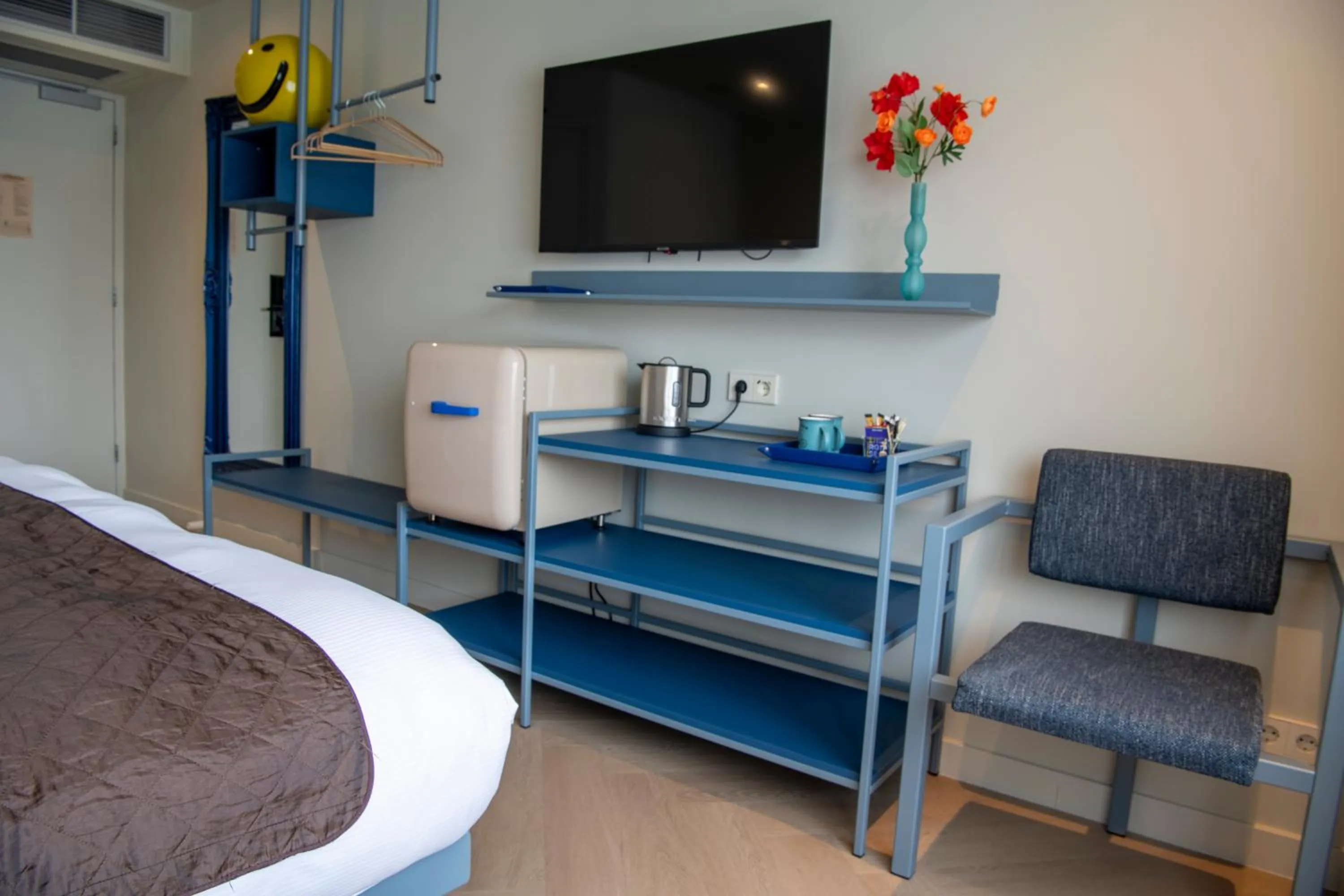 Bed in Boutique Hotel Herbergh Amsterdam Airport FREE PARKING