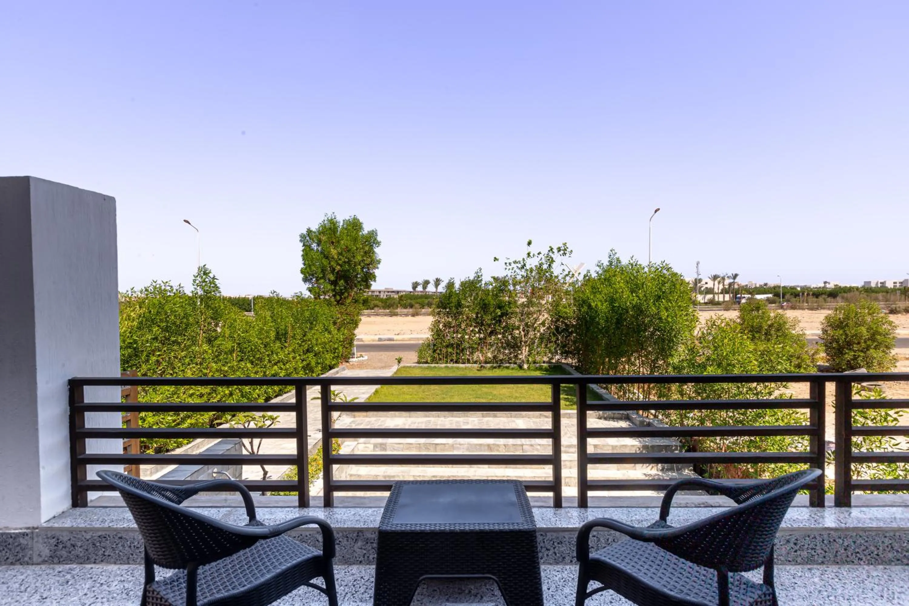 Patio in SOLA INN Hotel Hurghada
