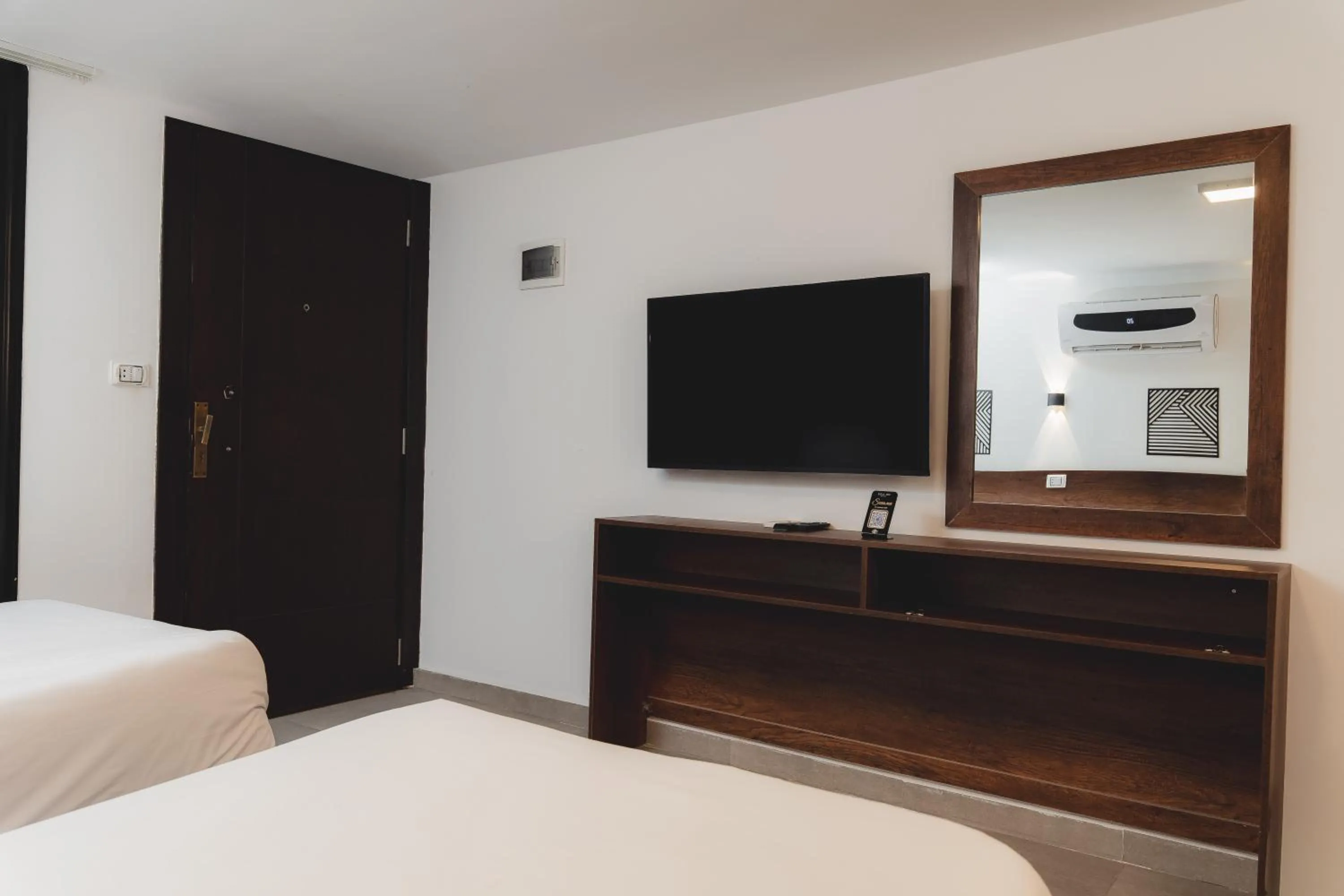 Bedroom, Bed in SOLA INN Hotel Hurghada