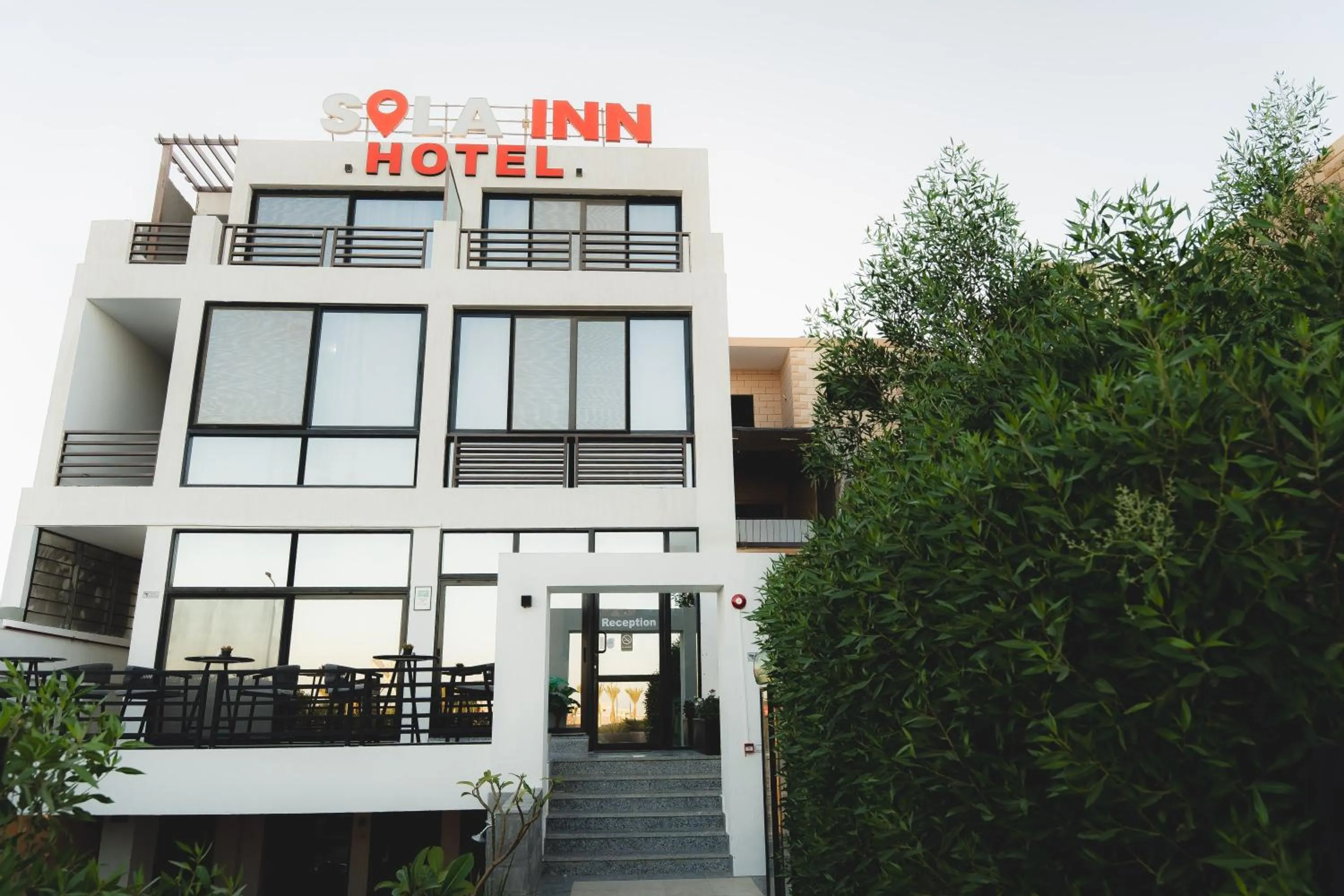 Property building in SOLA INN Hotel Hurghada