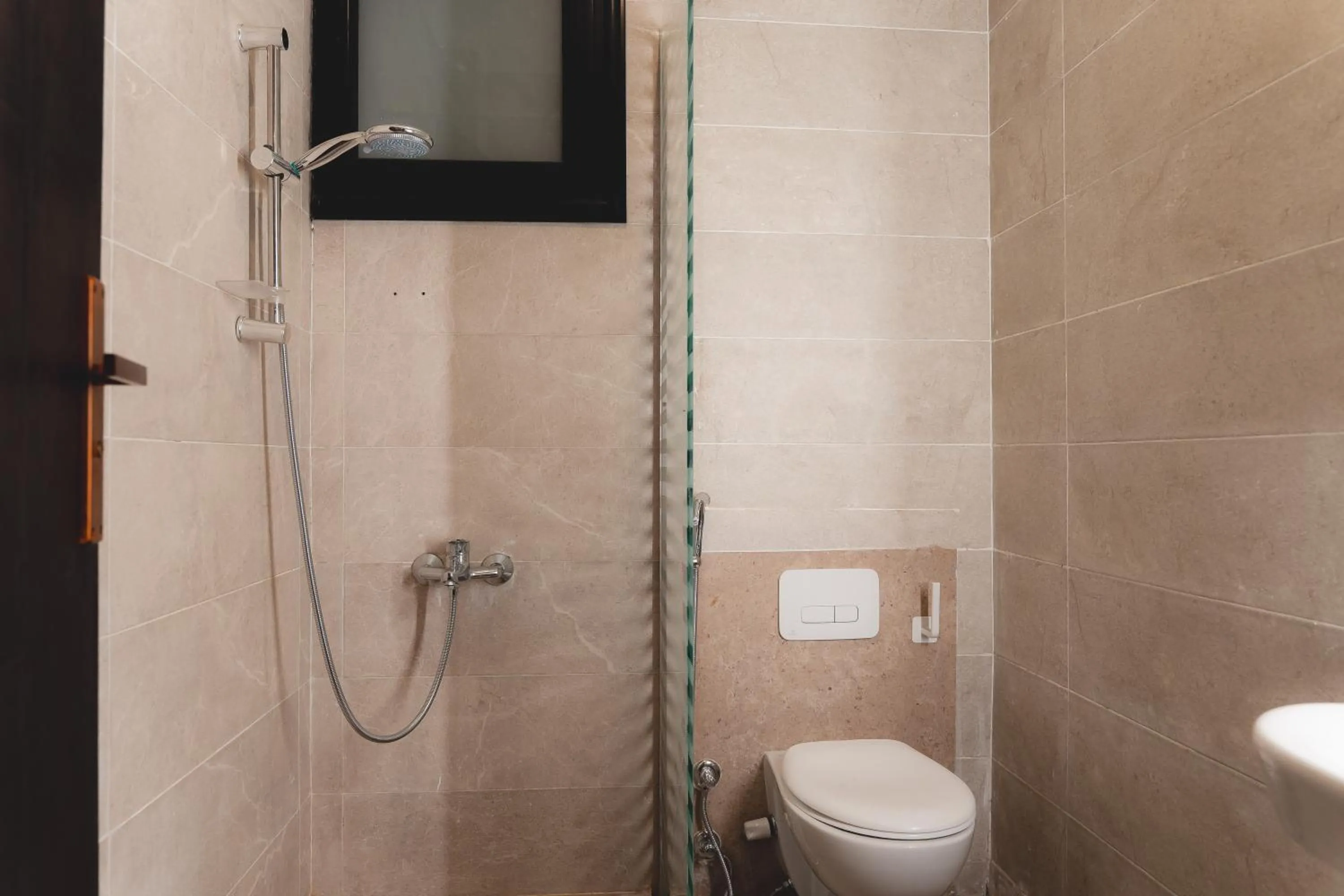 Shower in SOLA INN Hotel Hurghada