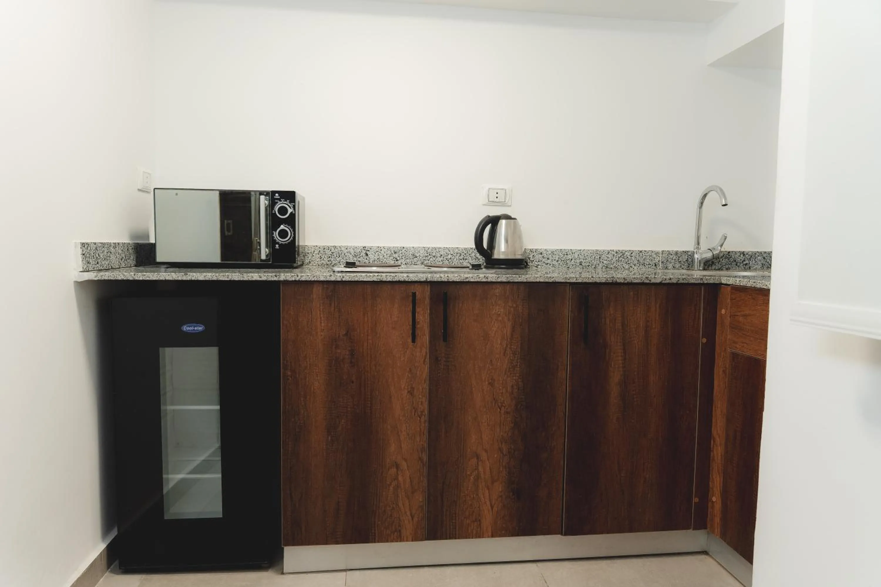 Kitchen or kitchenette in SOLA INN Hotel Hurghada