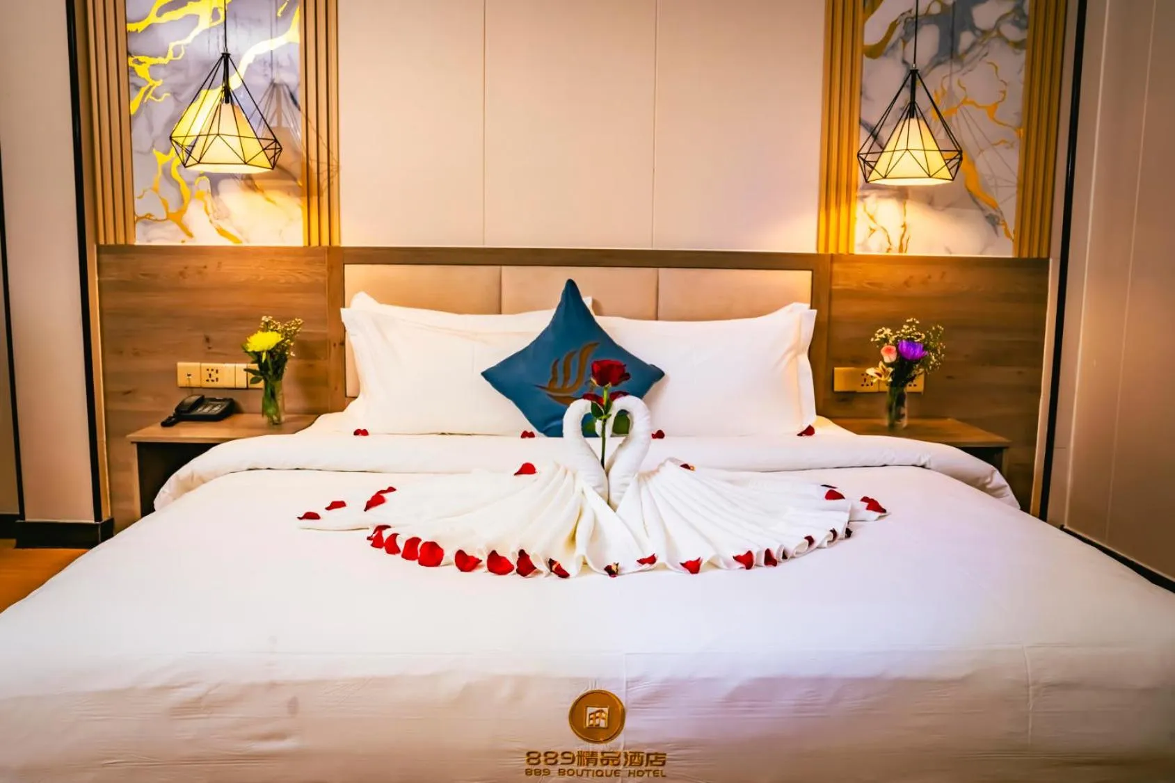 Bed in 889 Boutique Hotel