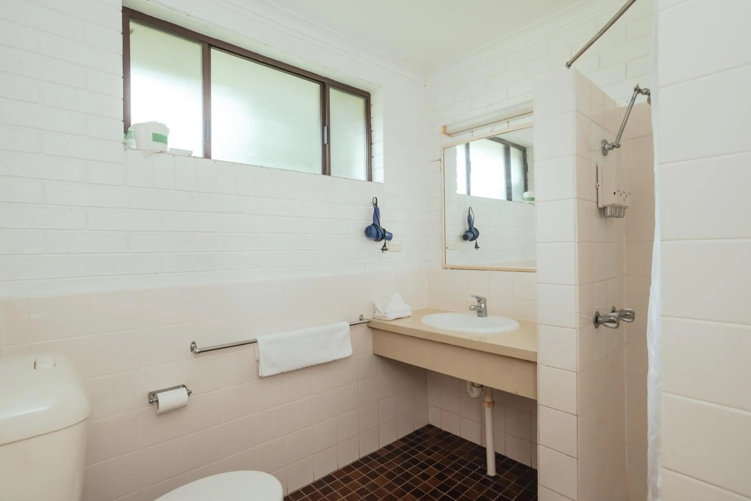 Bathroom in Coffs Windmill Motel