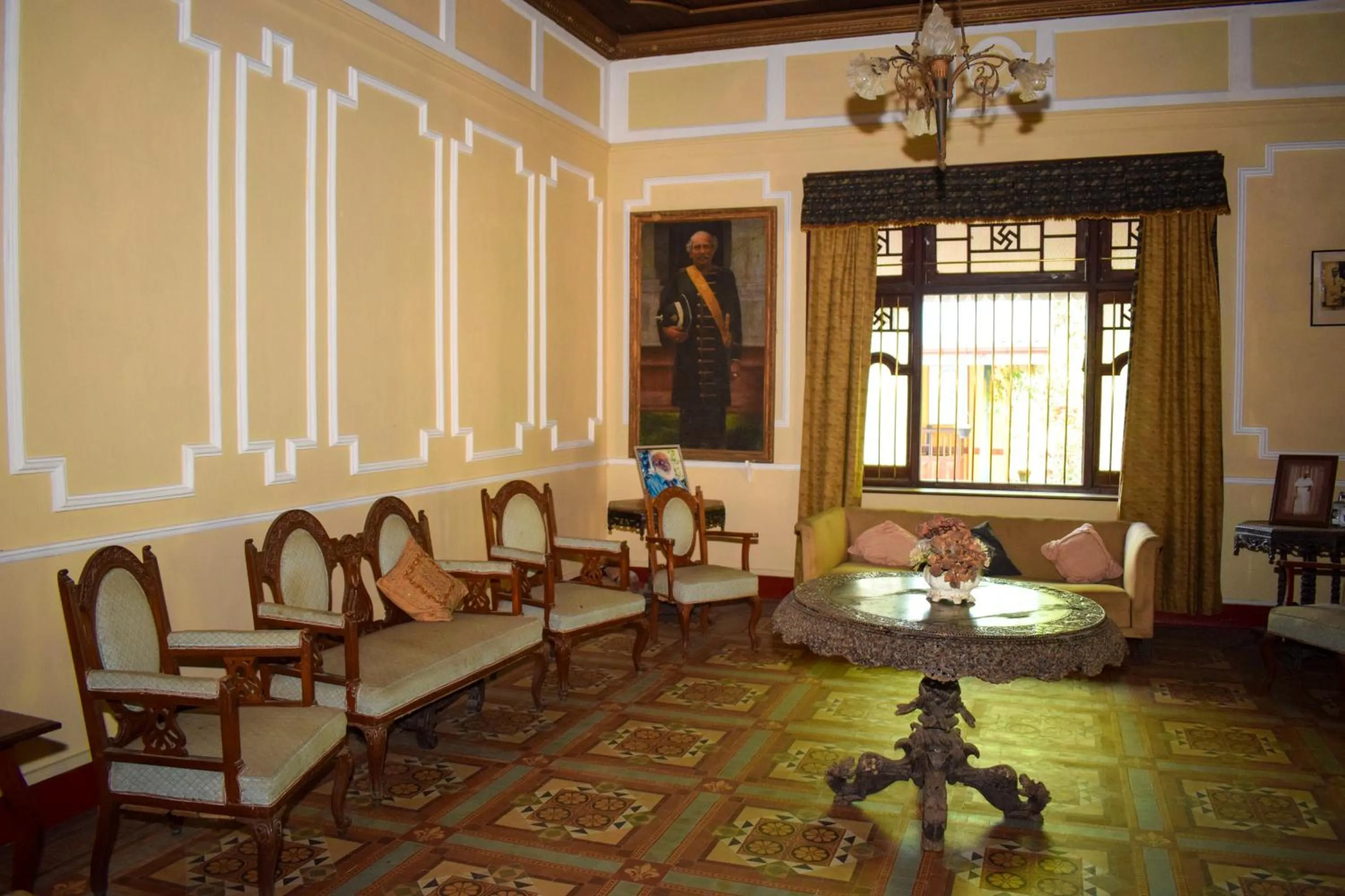 Facade/entrance in Rafters Retreat