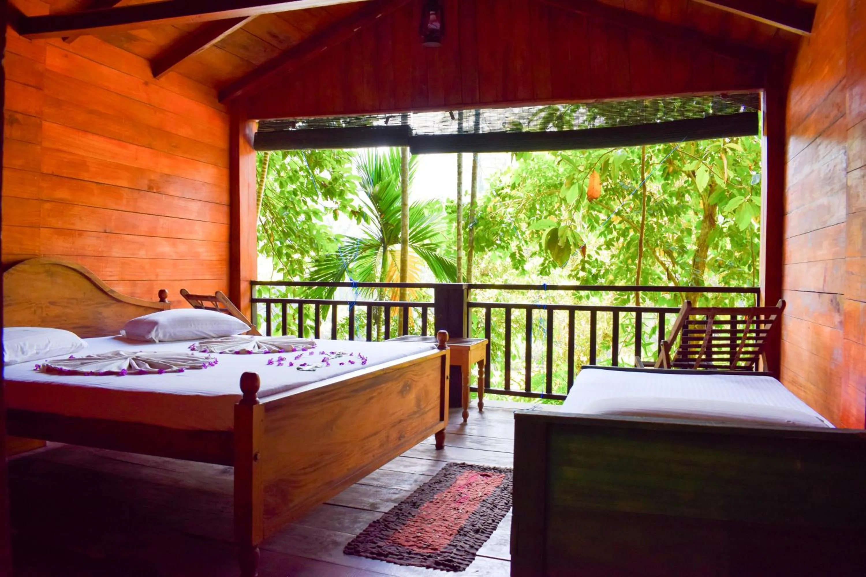 Bed in Rafters Retreat