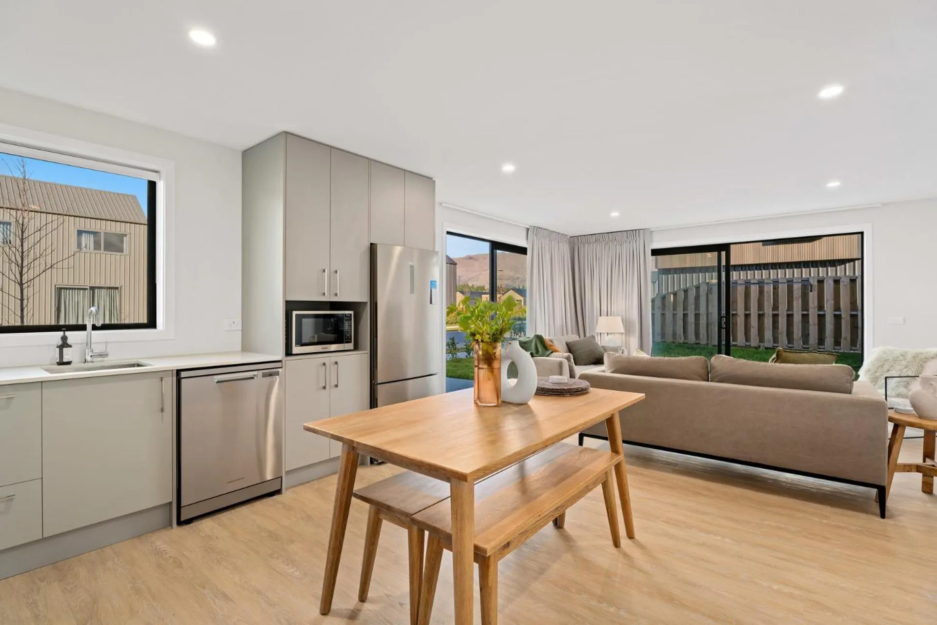 Property building in Wanaka Wonder - Wanaka Holiday Home