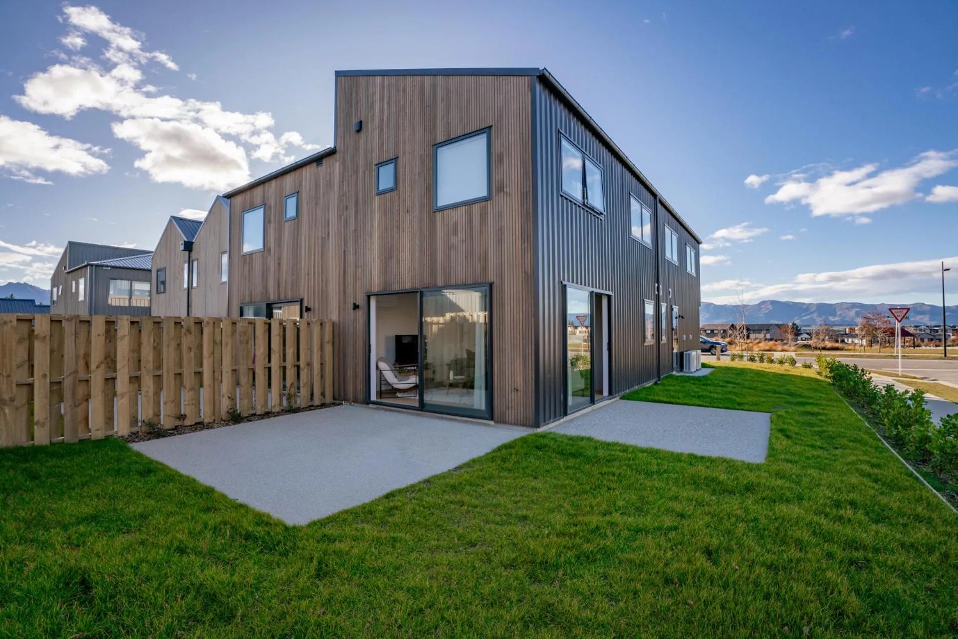 Property building in Wanaka Wonder - Wanaka Holiday Home