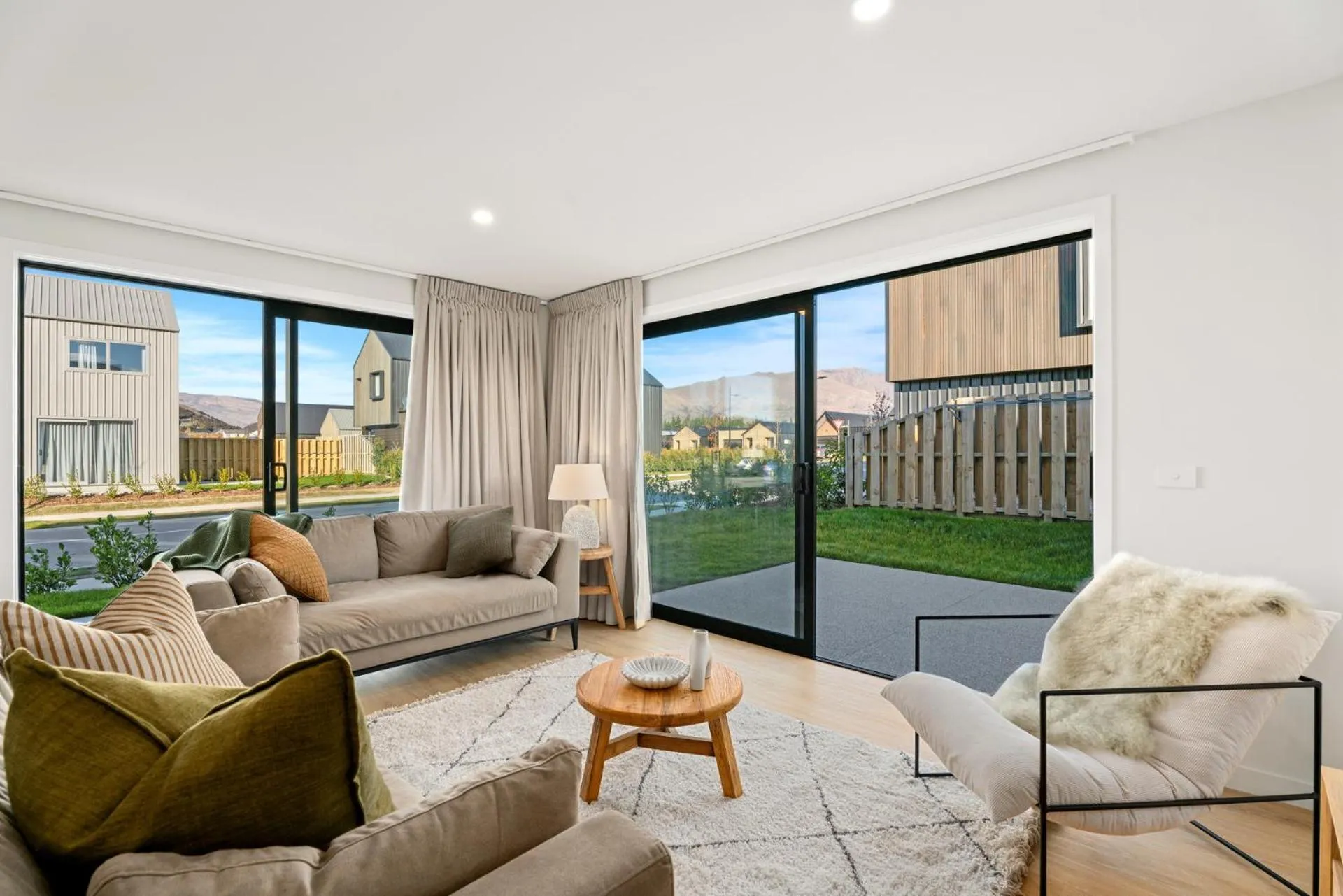 Property building in Wanaka Wonder - Wanaka Holiday Home