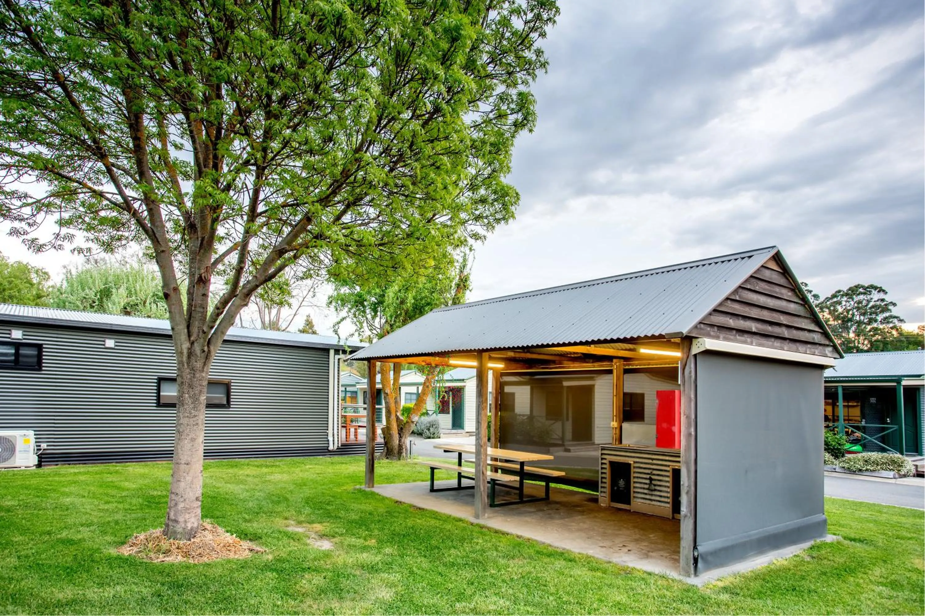 BBQ facilities in NRMA Ballarat Holiday Park