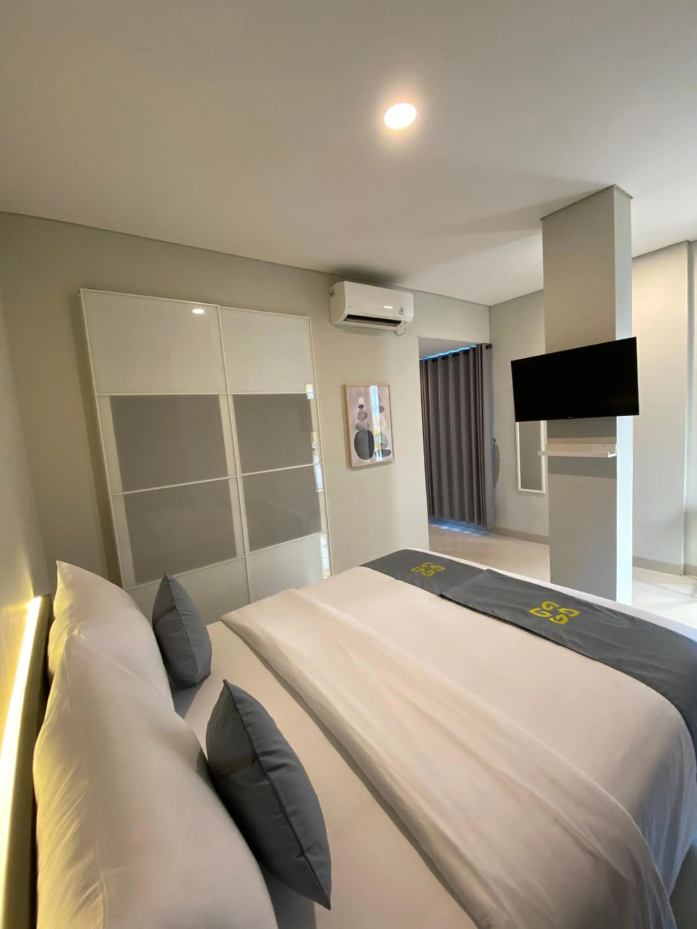 Bed in Ghurfati Hotel Wedana