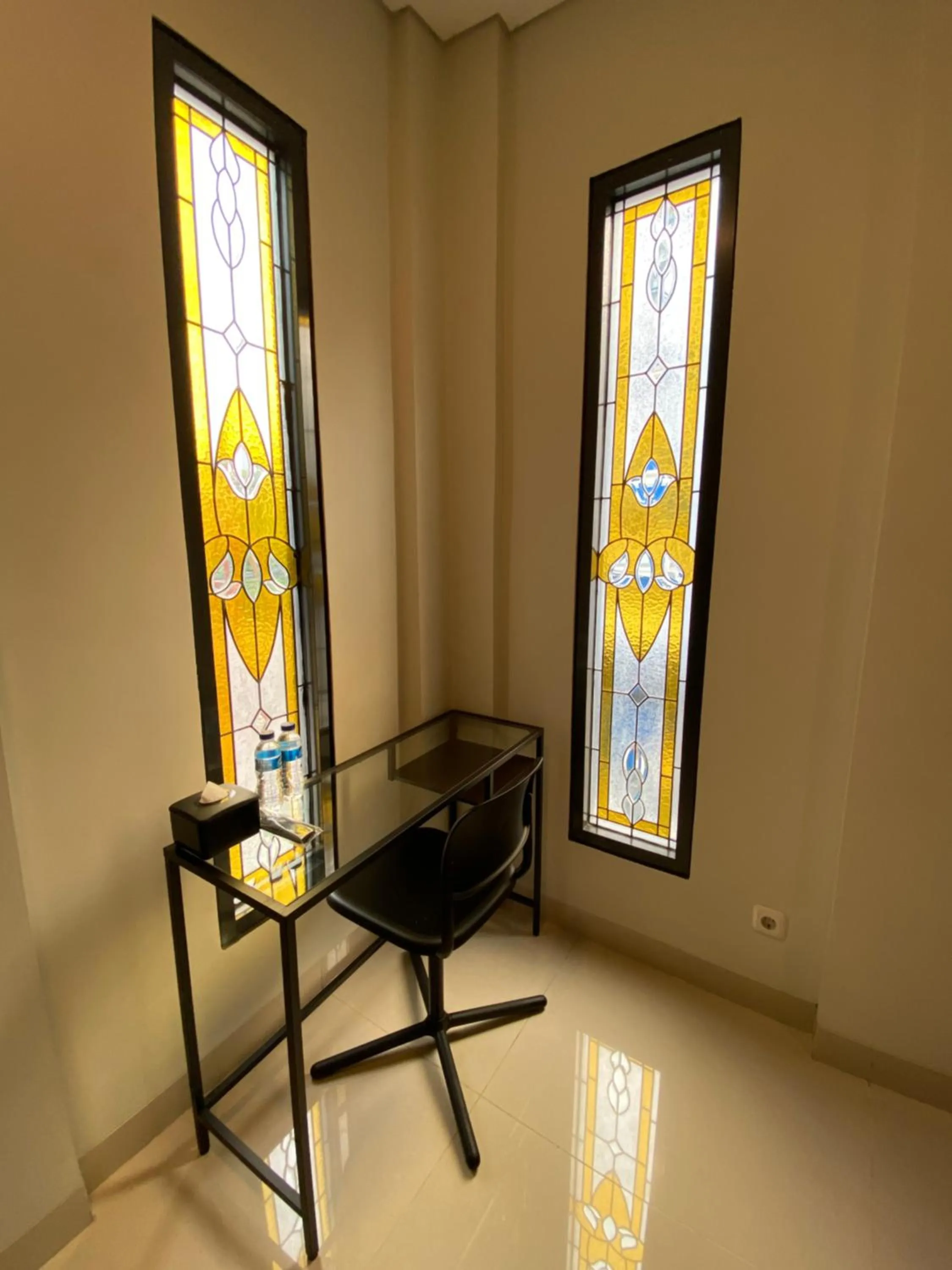 Ghurfati Hotel Wedana