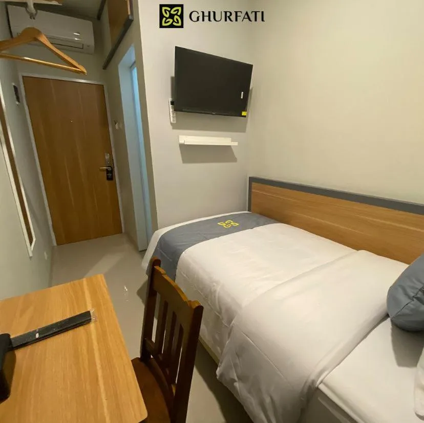 Bed in Ghurfati Hotel Wedana