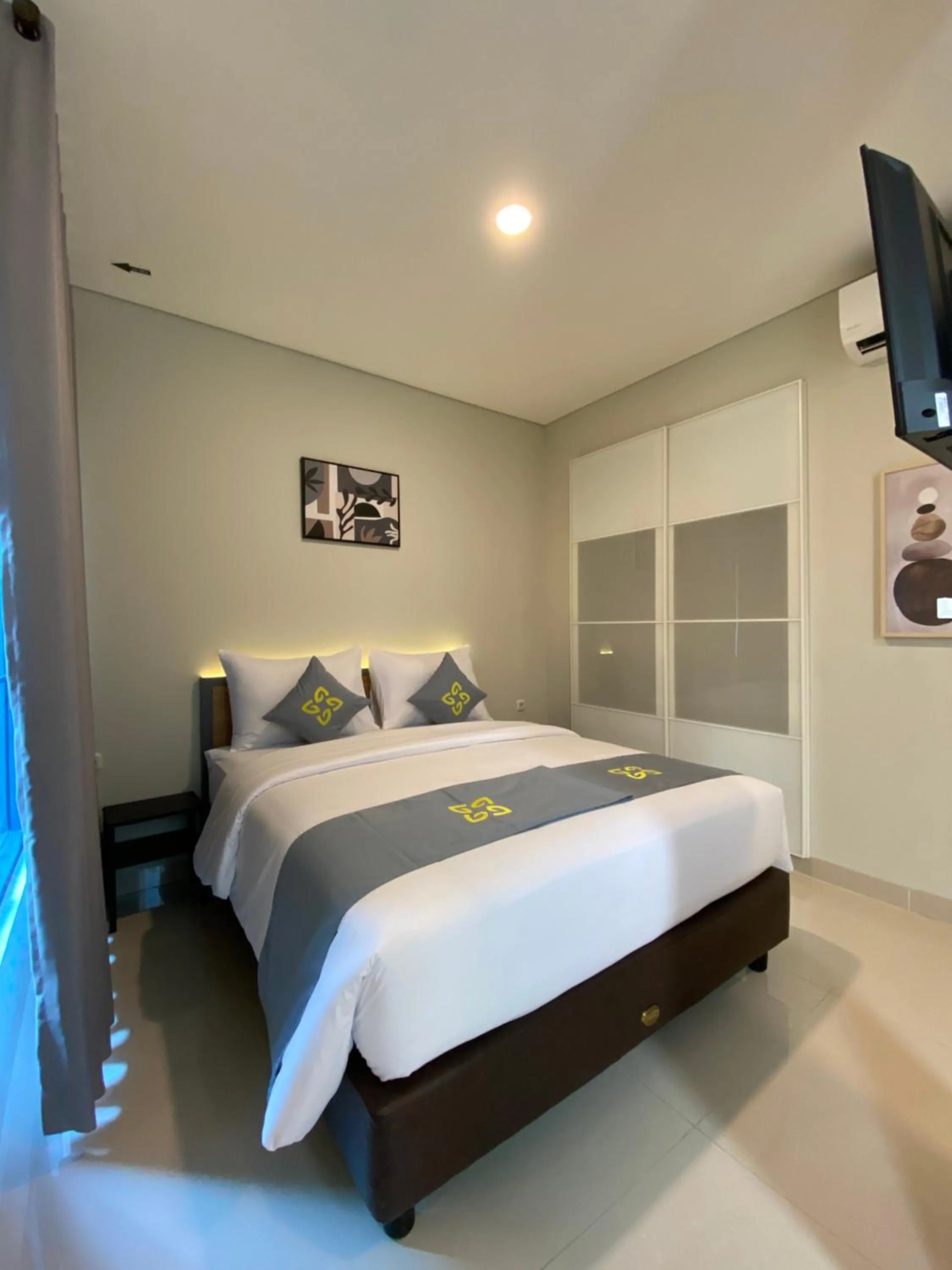 Bed in Ghurfati Hotel Wedana