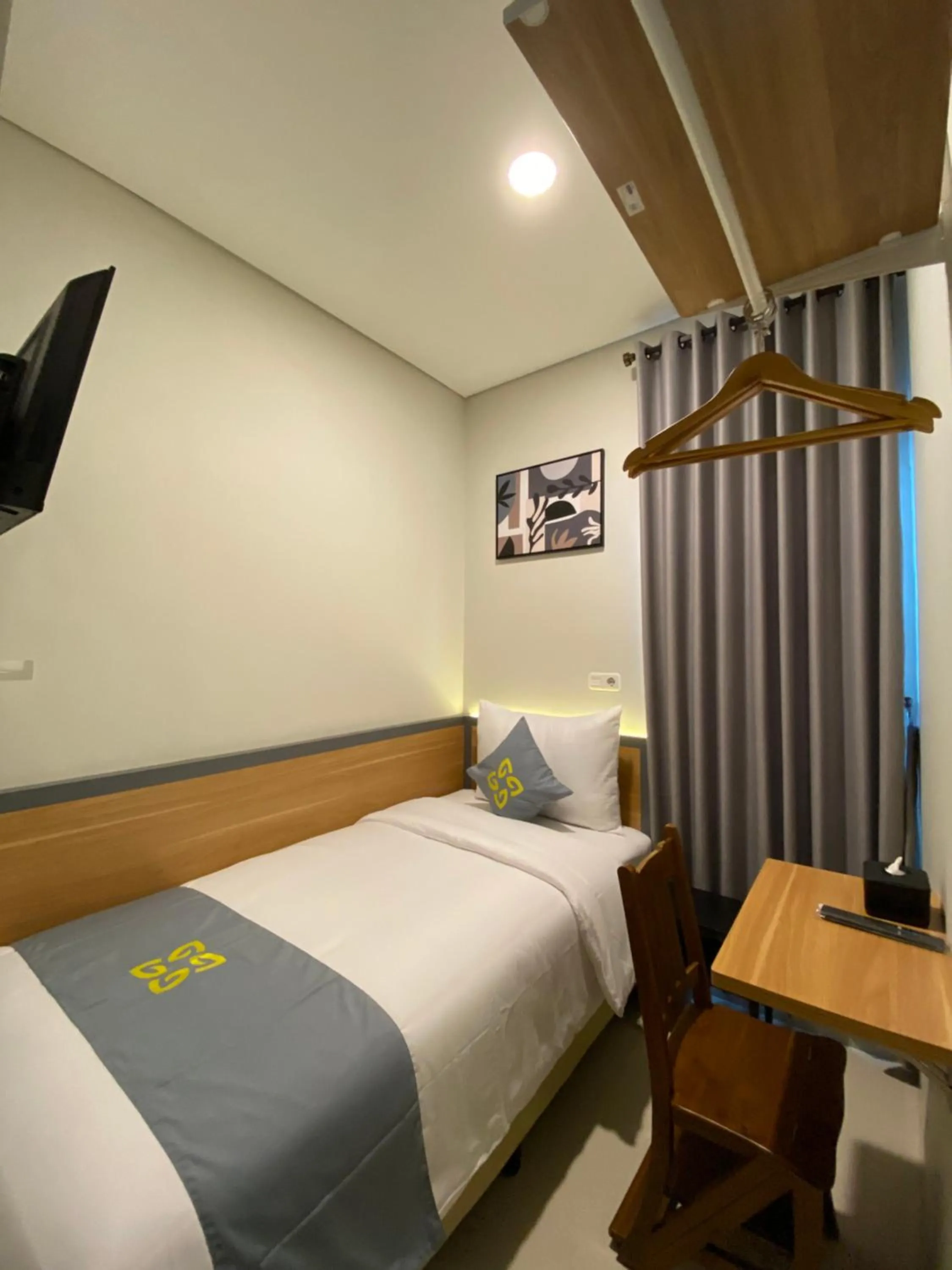 Bed in Ghurfati Hotel Wedana