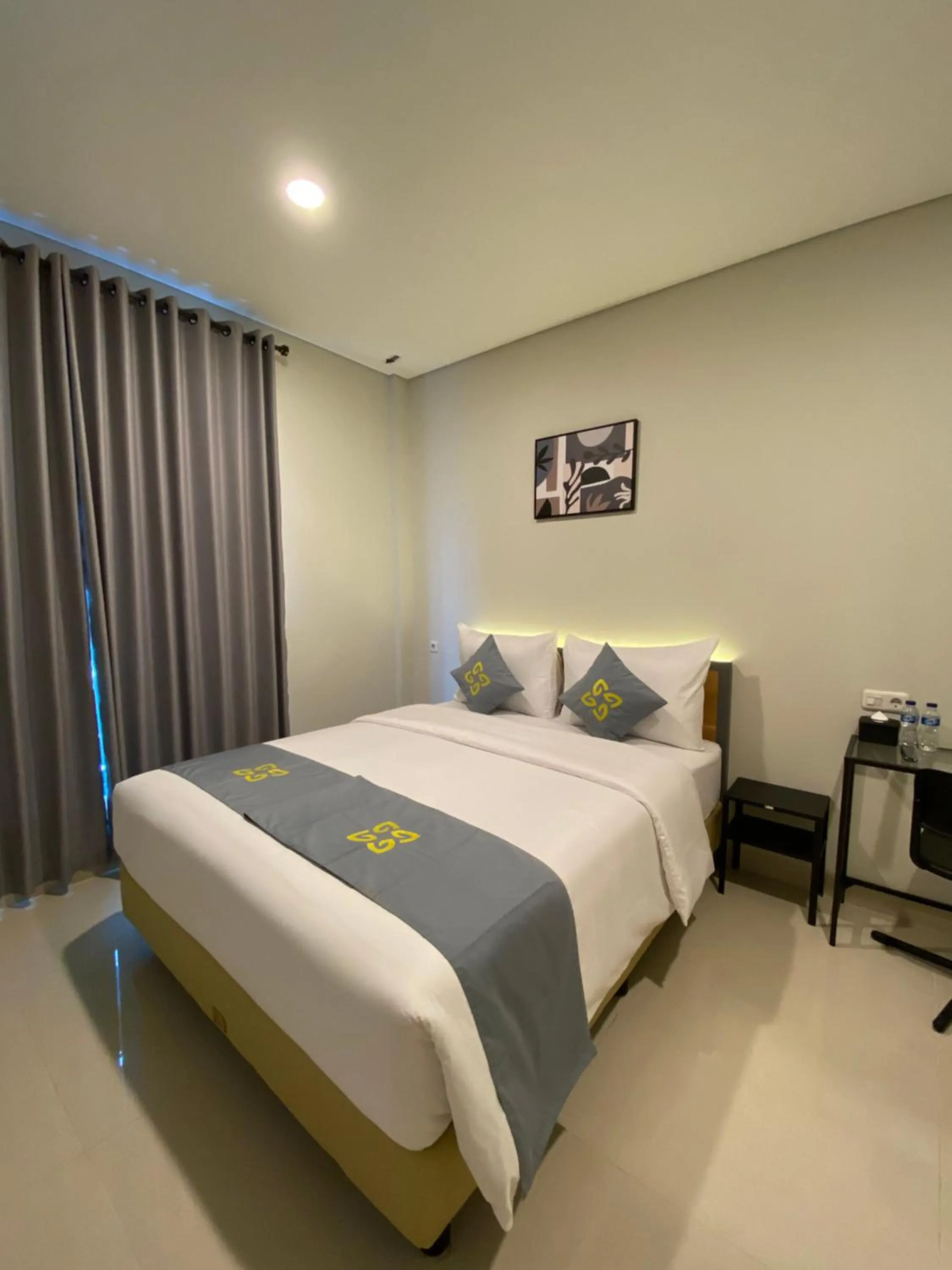 Bed in Ghurfati Hotel Wedana