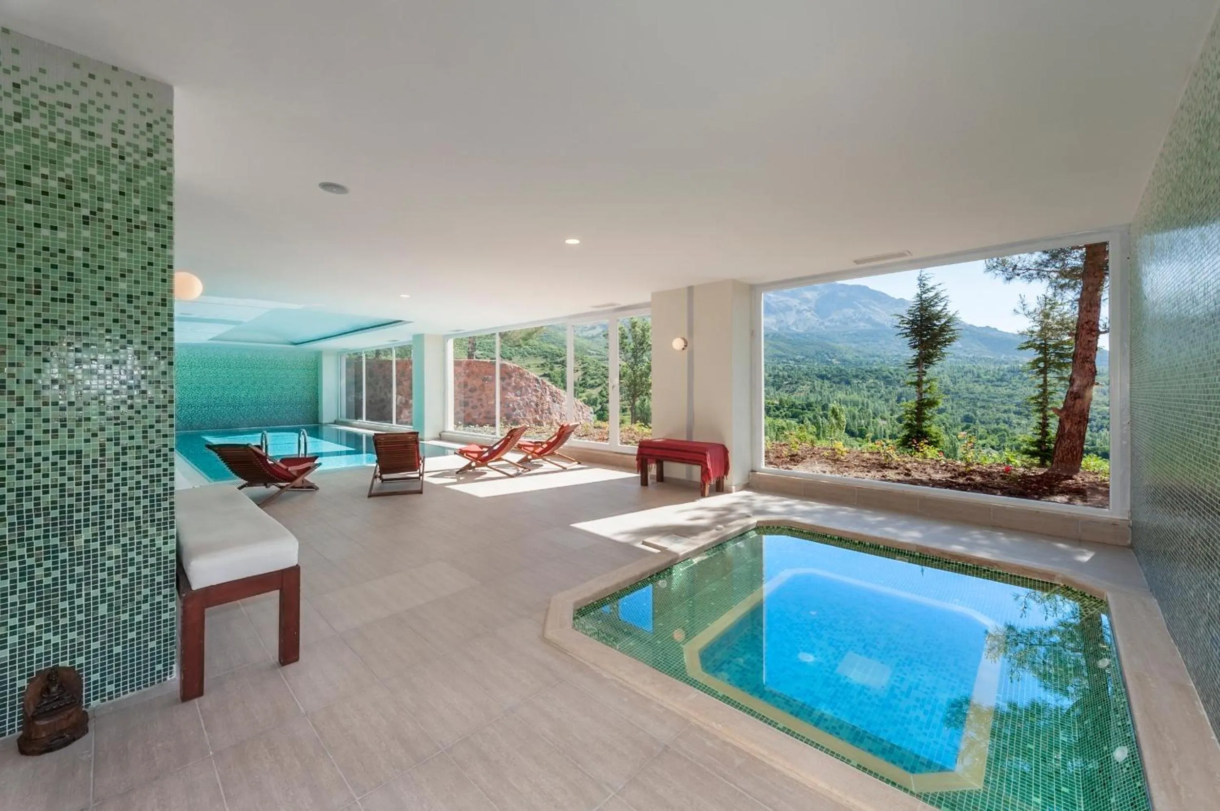 Swimming pool in Sagalassos Lodge & Spa Hotel