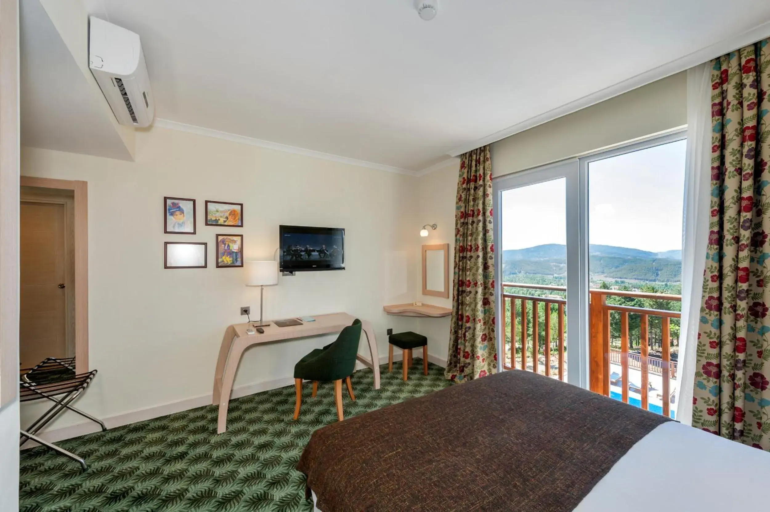 Double or Twin Room with Mountain View in Sagalassos Lodge & Spa Hotel Double or Twin Room with Mountain View in Sagalassos Lodge & Spa Hotel