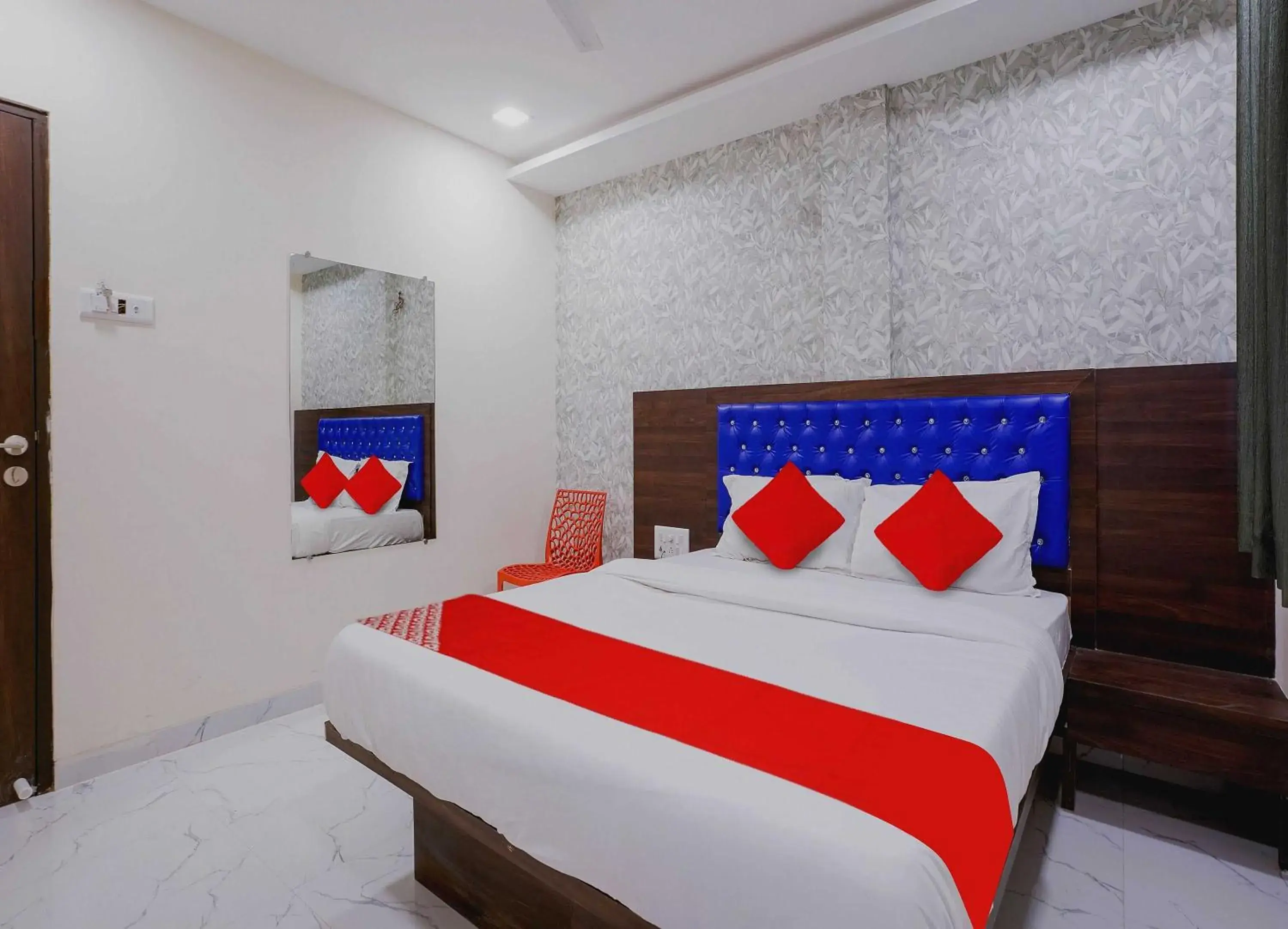 Bedroom, Bed in Hotel O King Residency Near Bharat Talkies Bedroom, Bed in Hotel O King Residency Near Bharat Talkies
