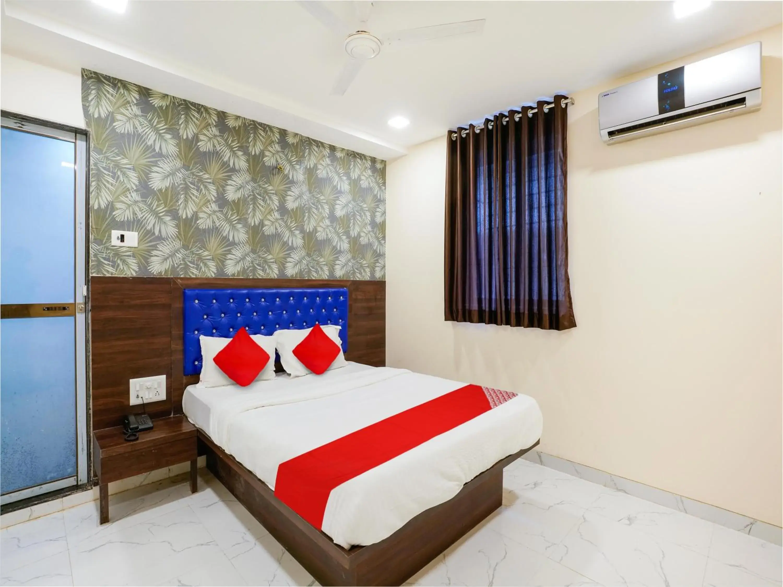 Hotel O King Residency Near Bharat Talkies Hotel O King Residency Near Bharat Talkies