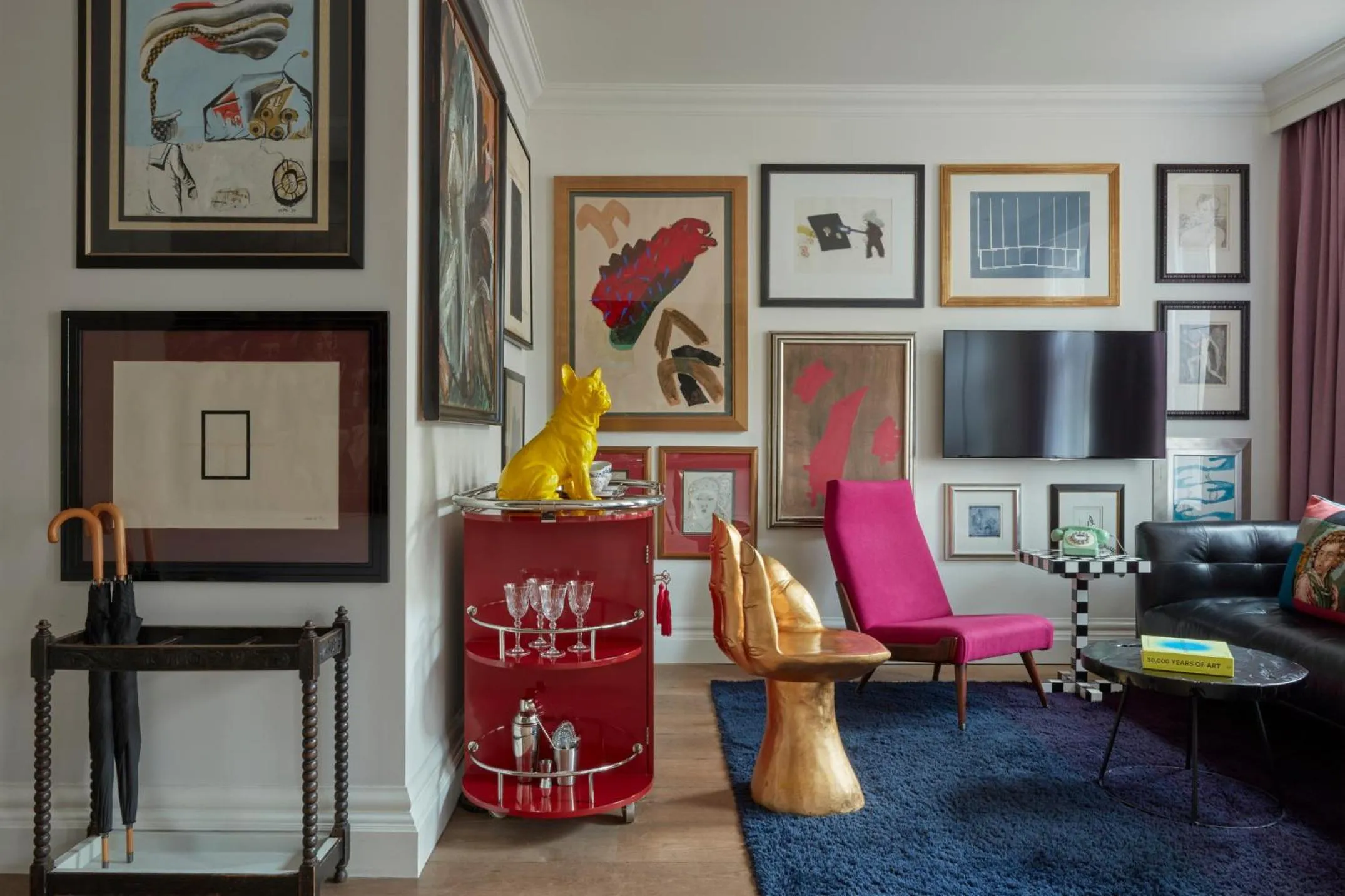 Living room in Pulitzer Amsterdam