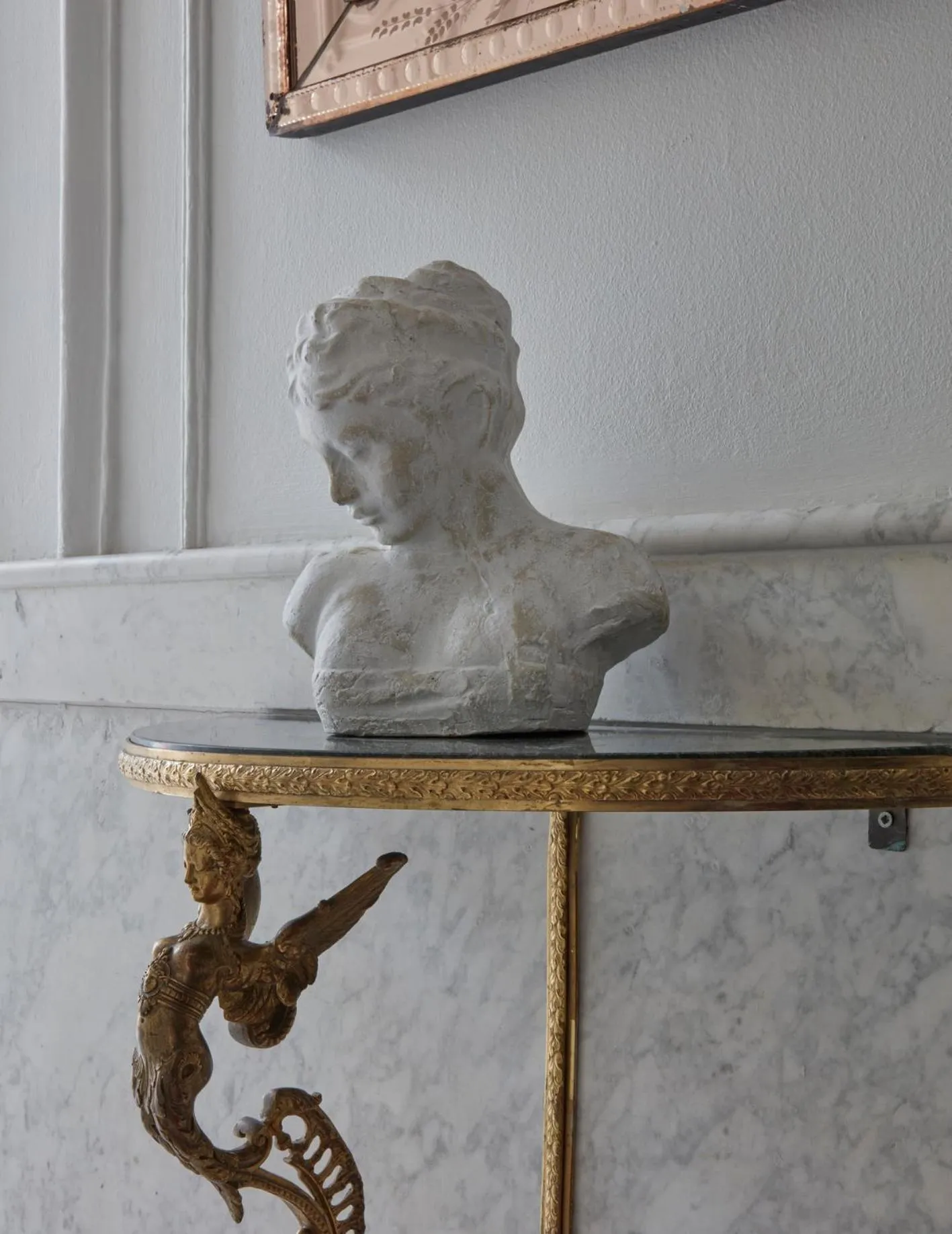 Decorative detail in Pulitzer Amsterdam