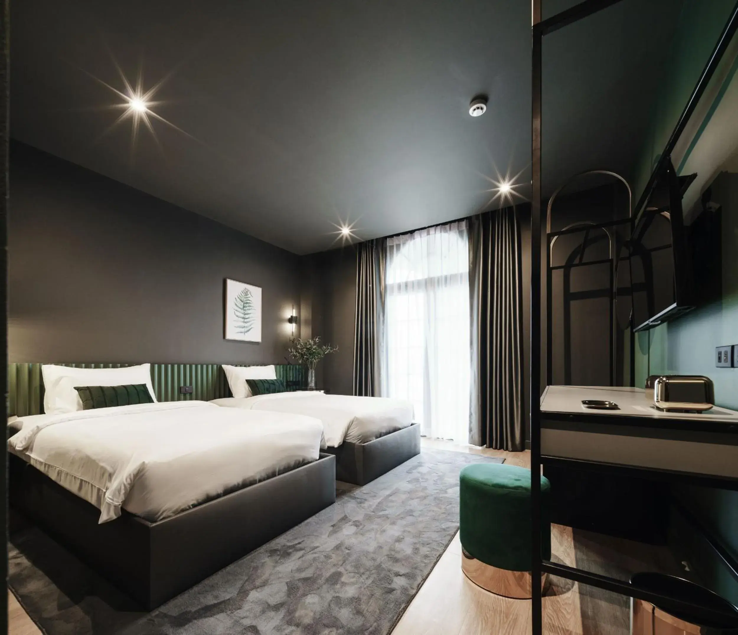 Deluxe Twin Room in Cher Hostel Bangkok Deluxe Twin Room in Cher Hostel Bangkok