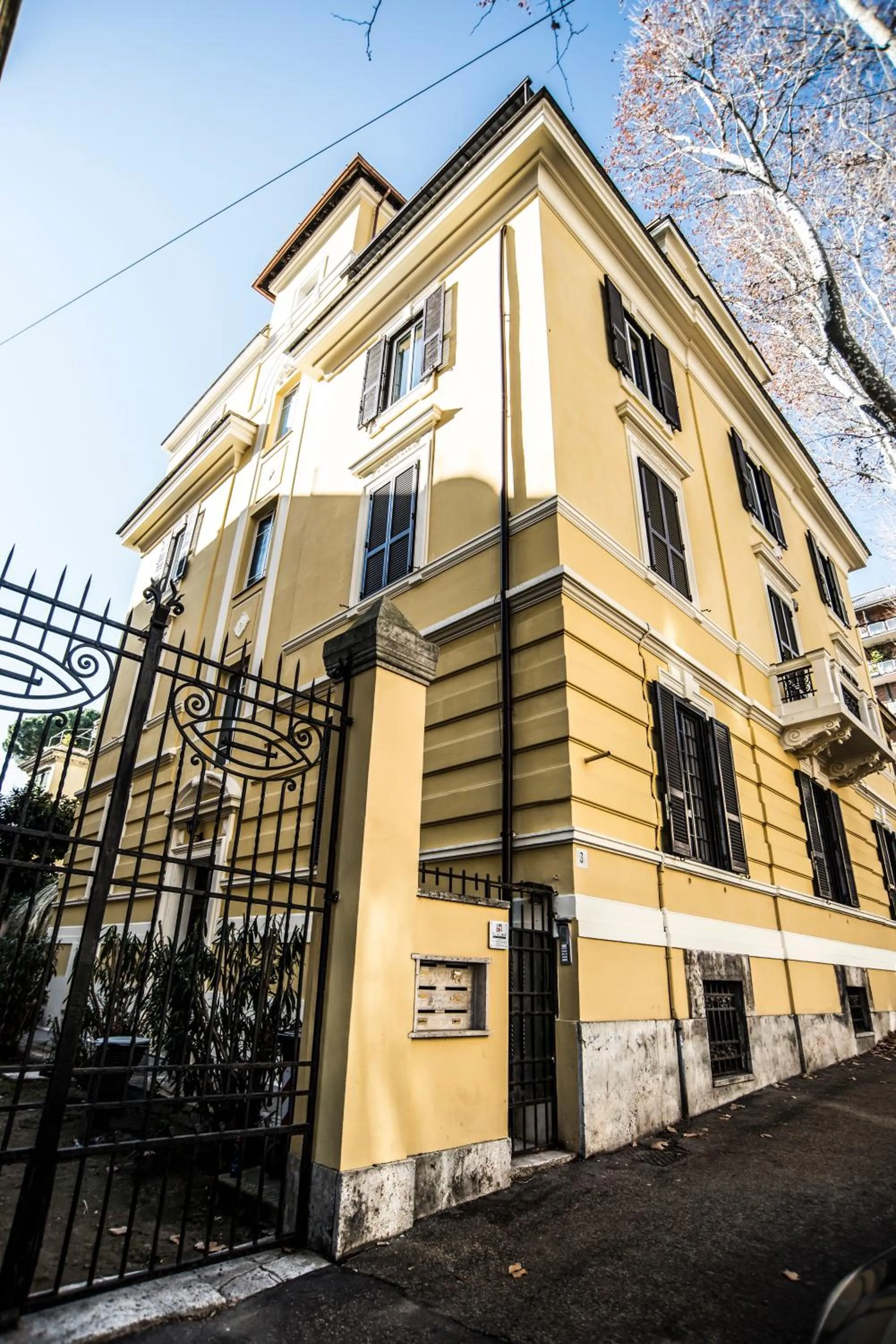 Divine Bed & Breakfast