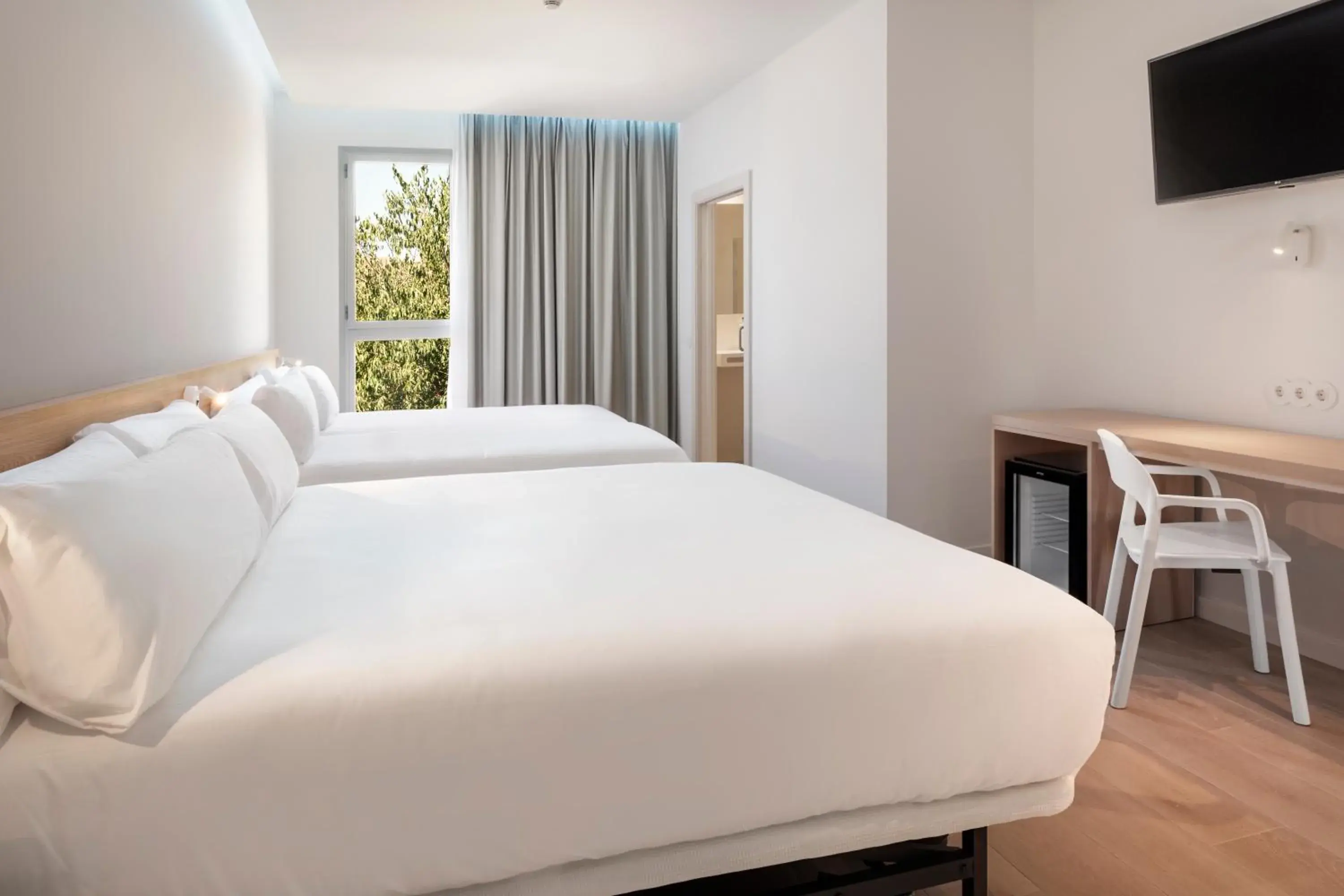 Bedroom, Bed in B&B HOTEL Lleida Bedroom, Bed in B&B HOTEL Lleida