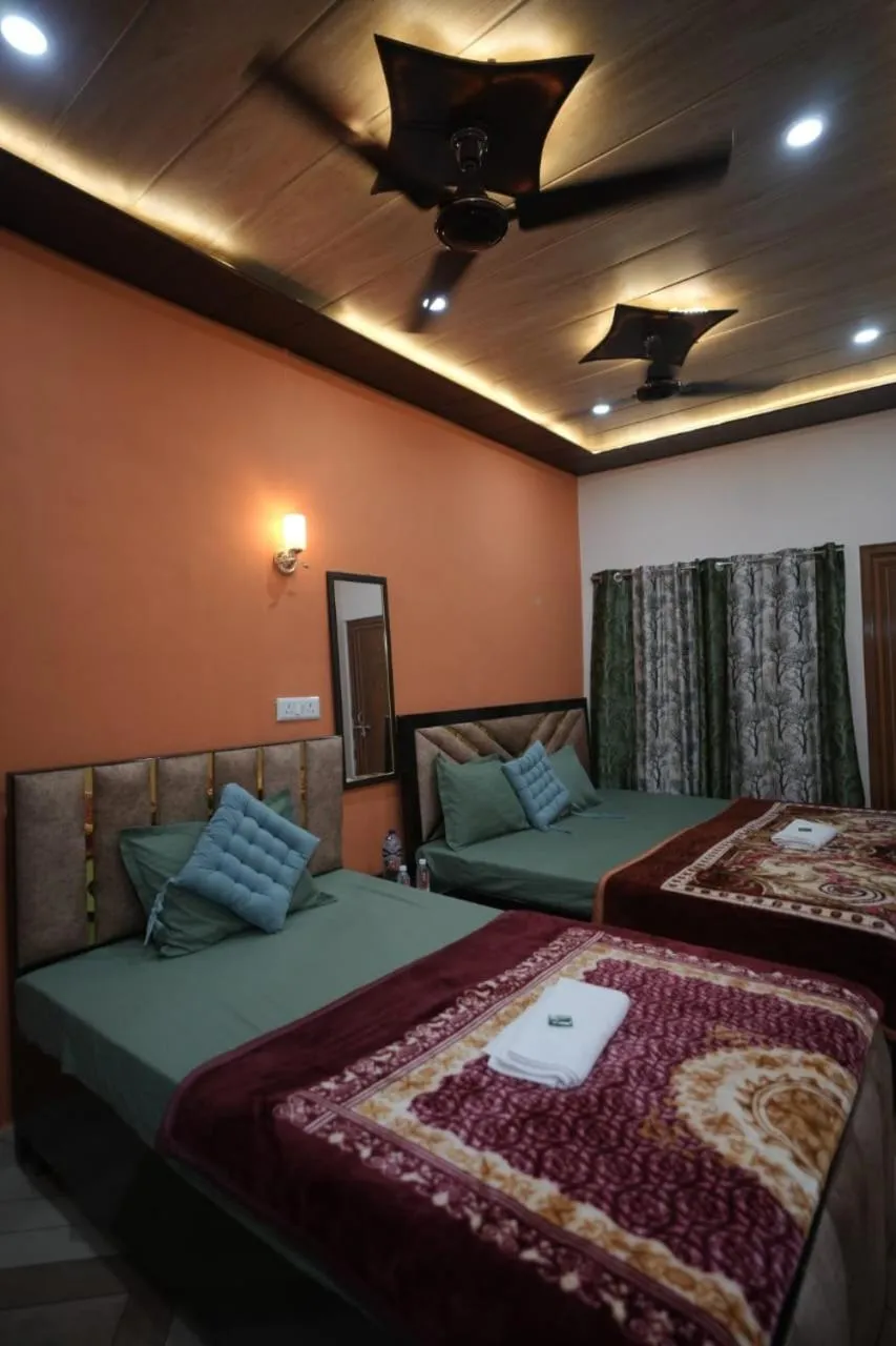 Photo of the whole room, Bed in Ambricana Paying Guest House