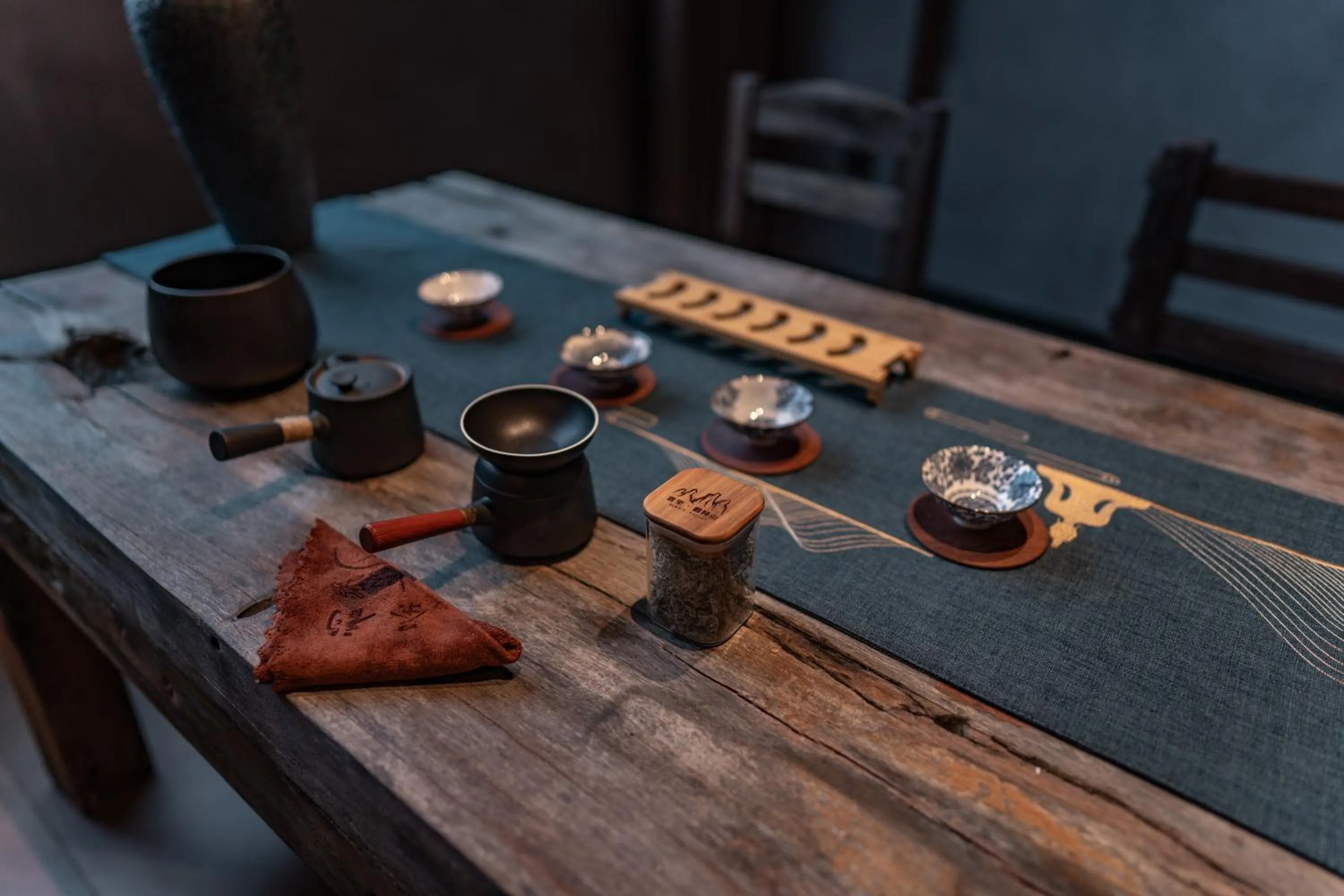 room service in Foggy Valley