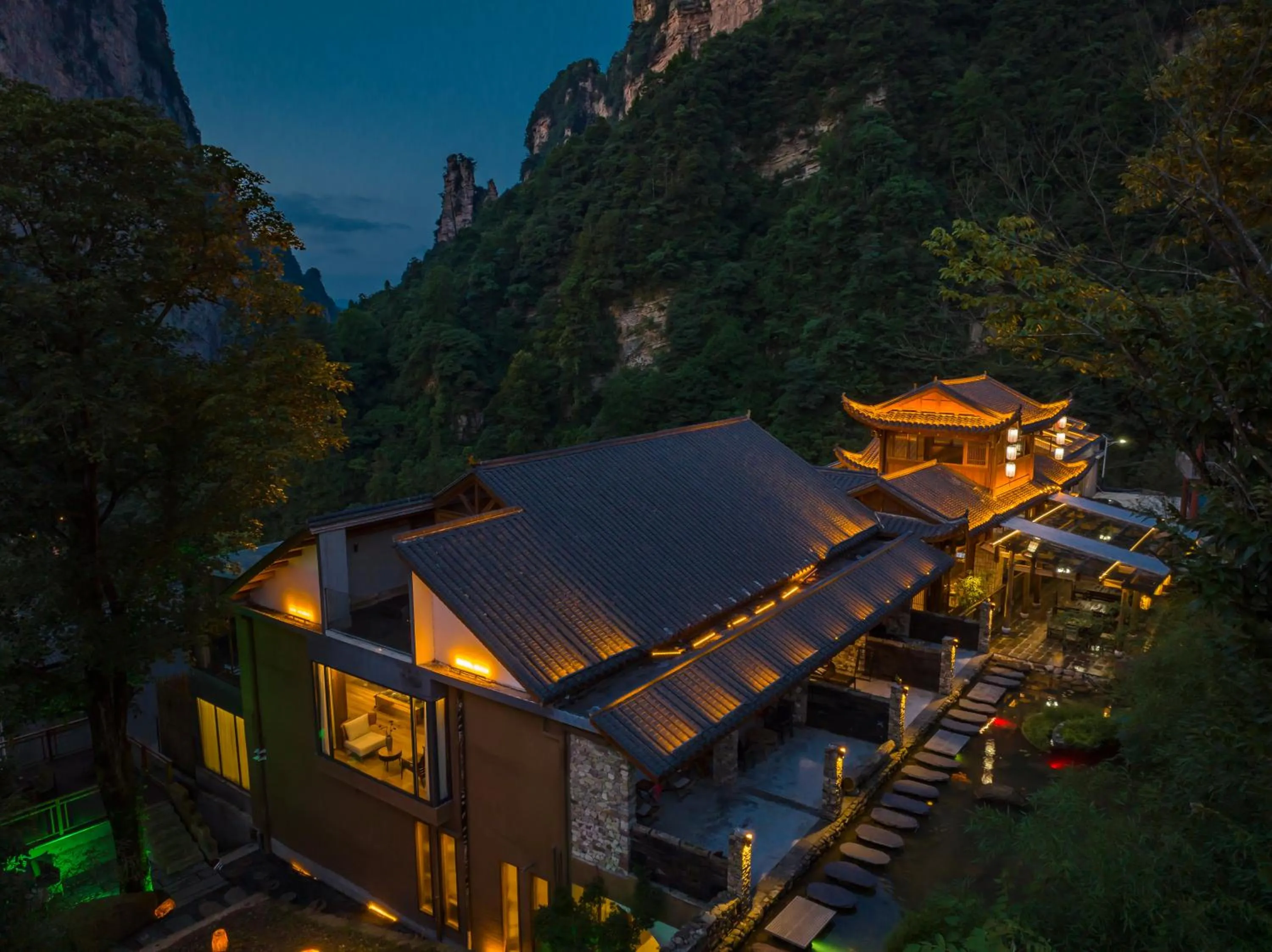 Property building in Foggy Valley