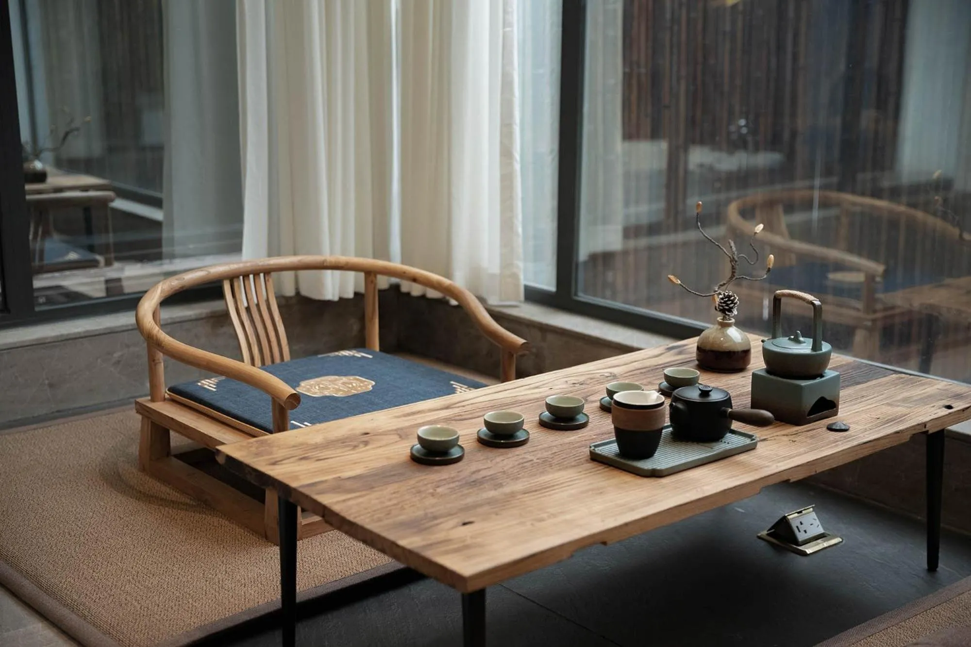 Coffee/tea facilities in Foggy Valley