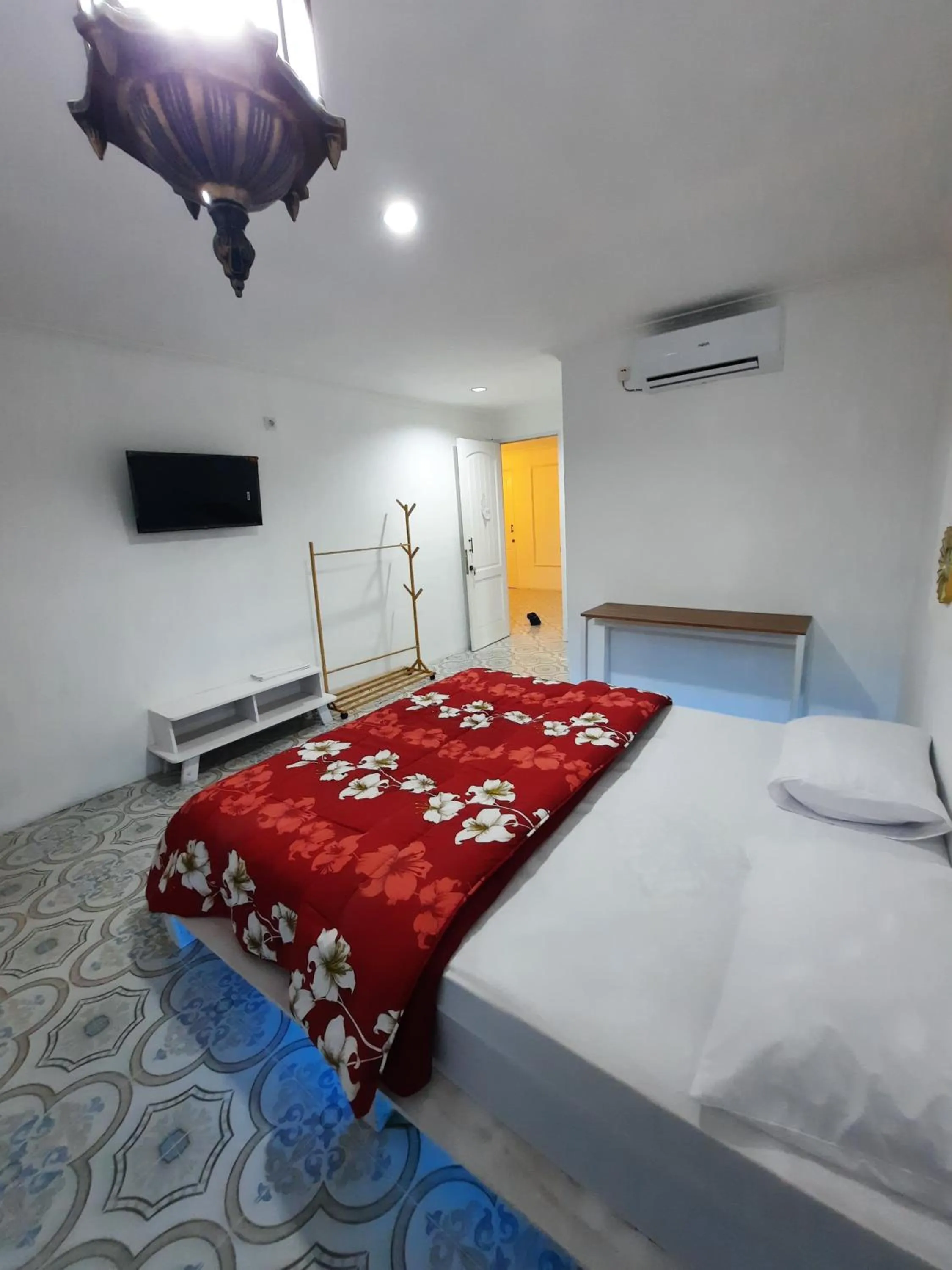 Bed in Ellada Garden