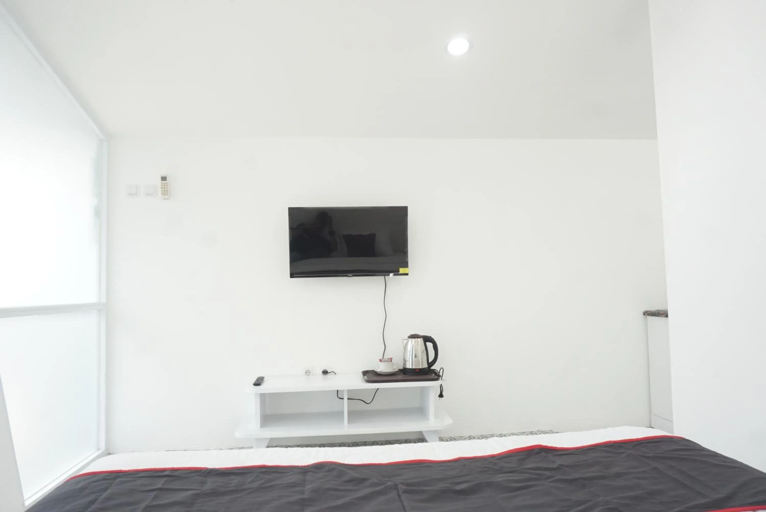 Bed in Ellada Garden