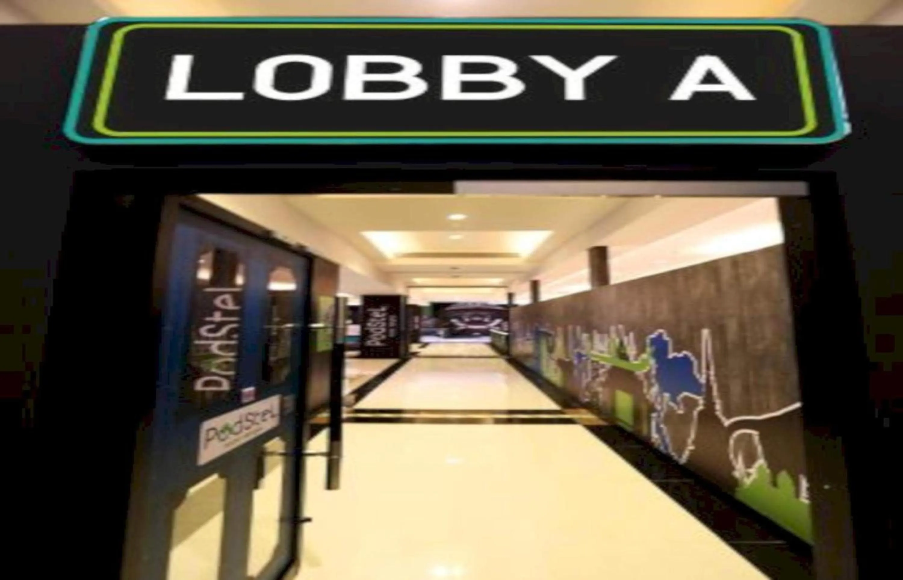 Lobby or reception in Capital O 75451 Podstel Hostel Bangkok