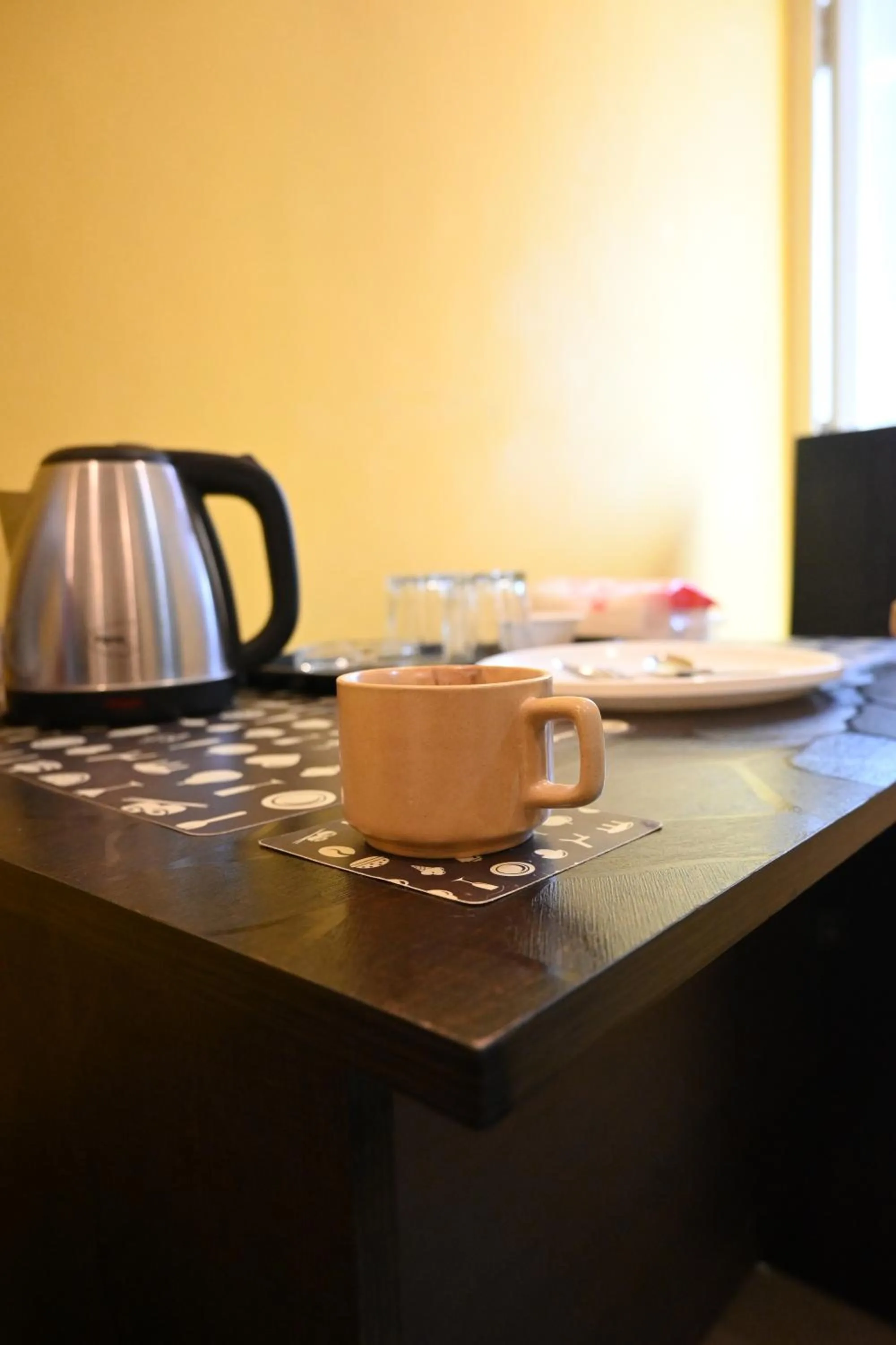 Coffee/tea facilities in Hotel SY Comforts
