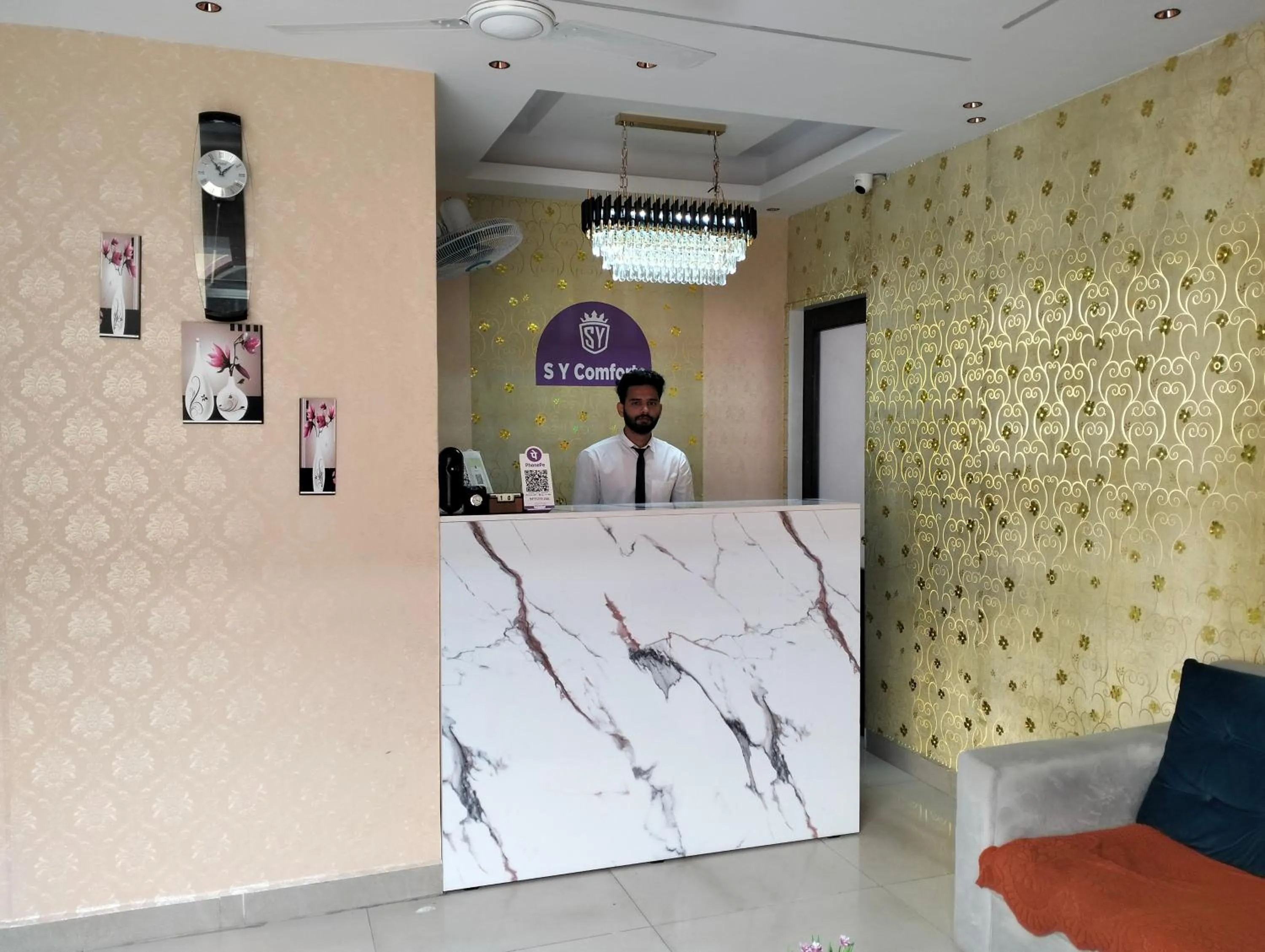Lobby or reception in Hotel SY Comforts