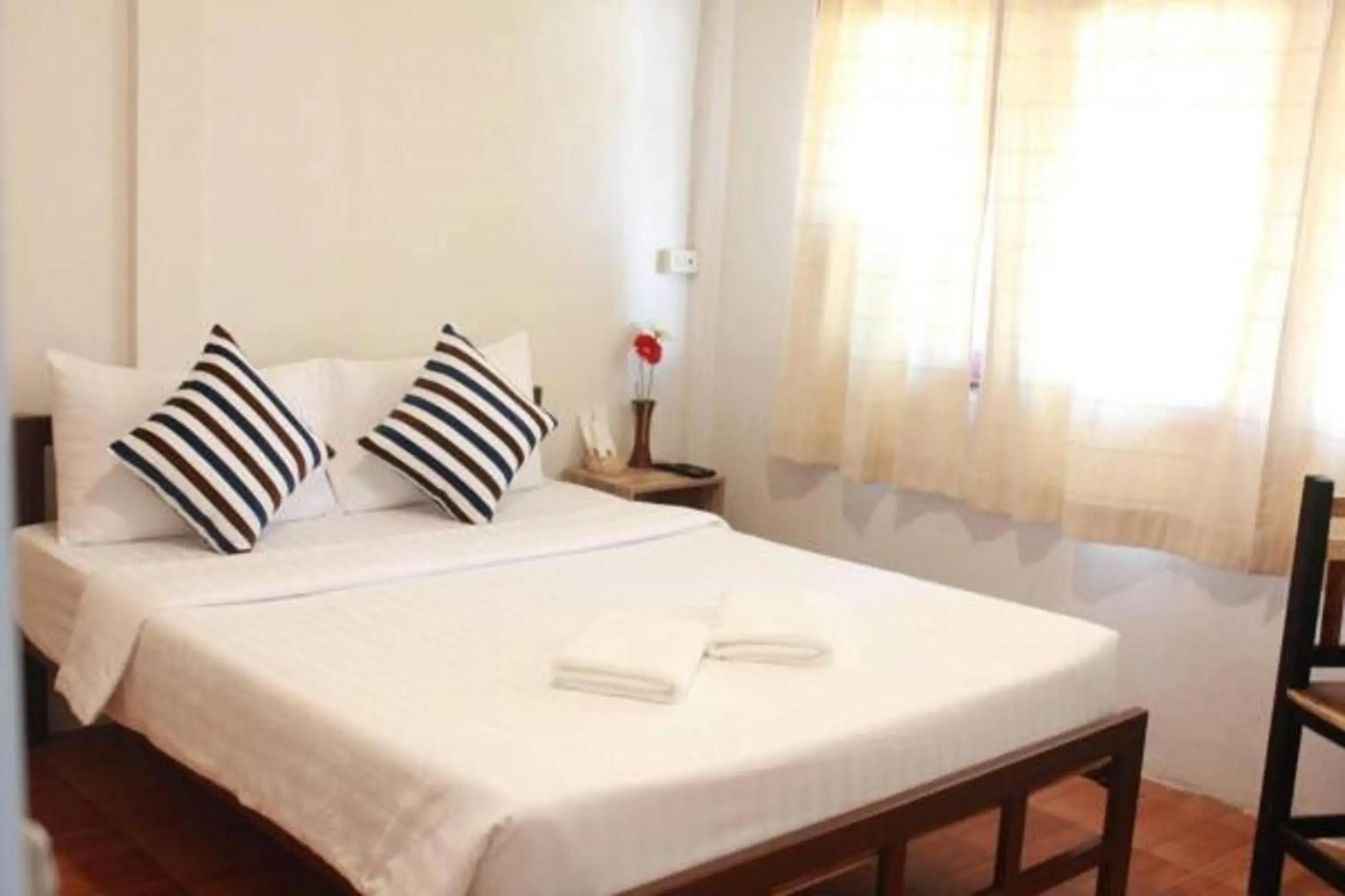 Double Room with Shared Bathroom in OYO 75440 Nara Hostel Double Room with Shared Bathroom in OYO 75440 Nara Hostel