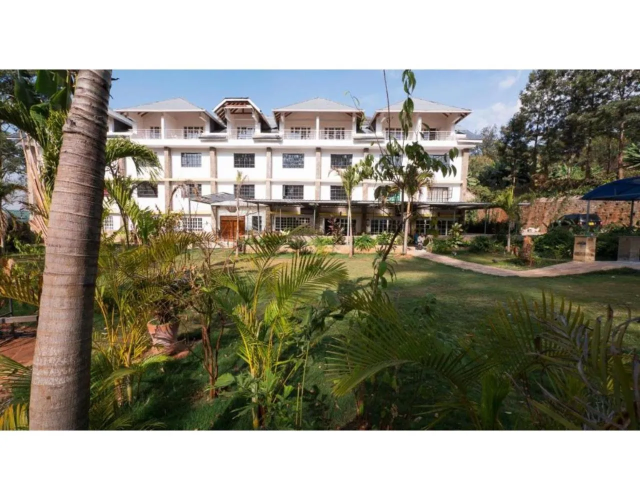 Property building in Tobriana