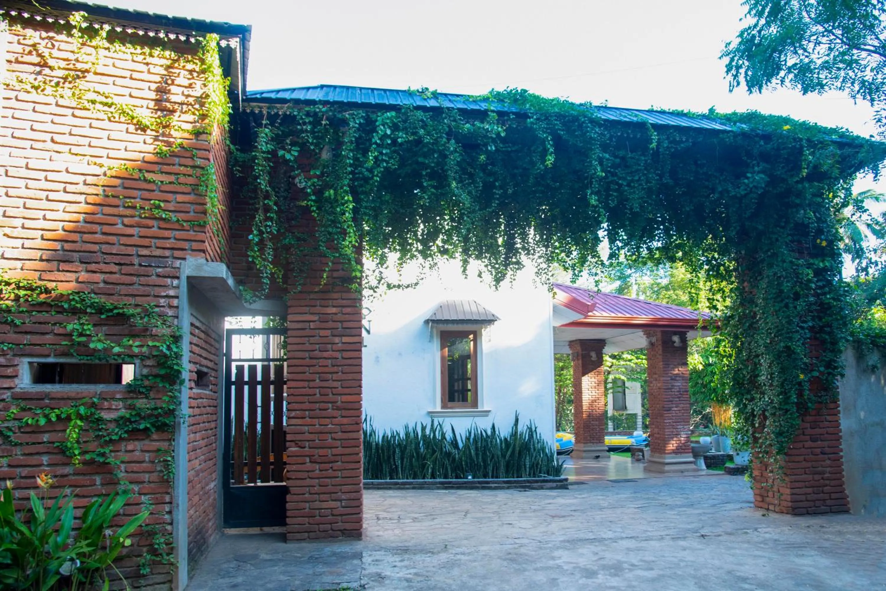 Property building in The New Crown Hotel