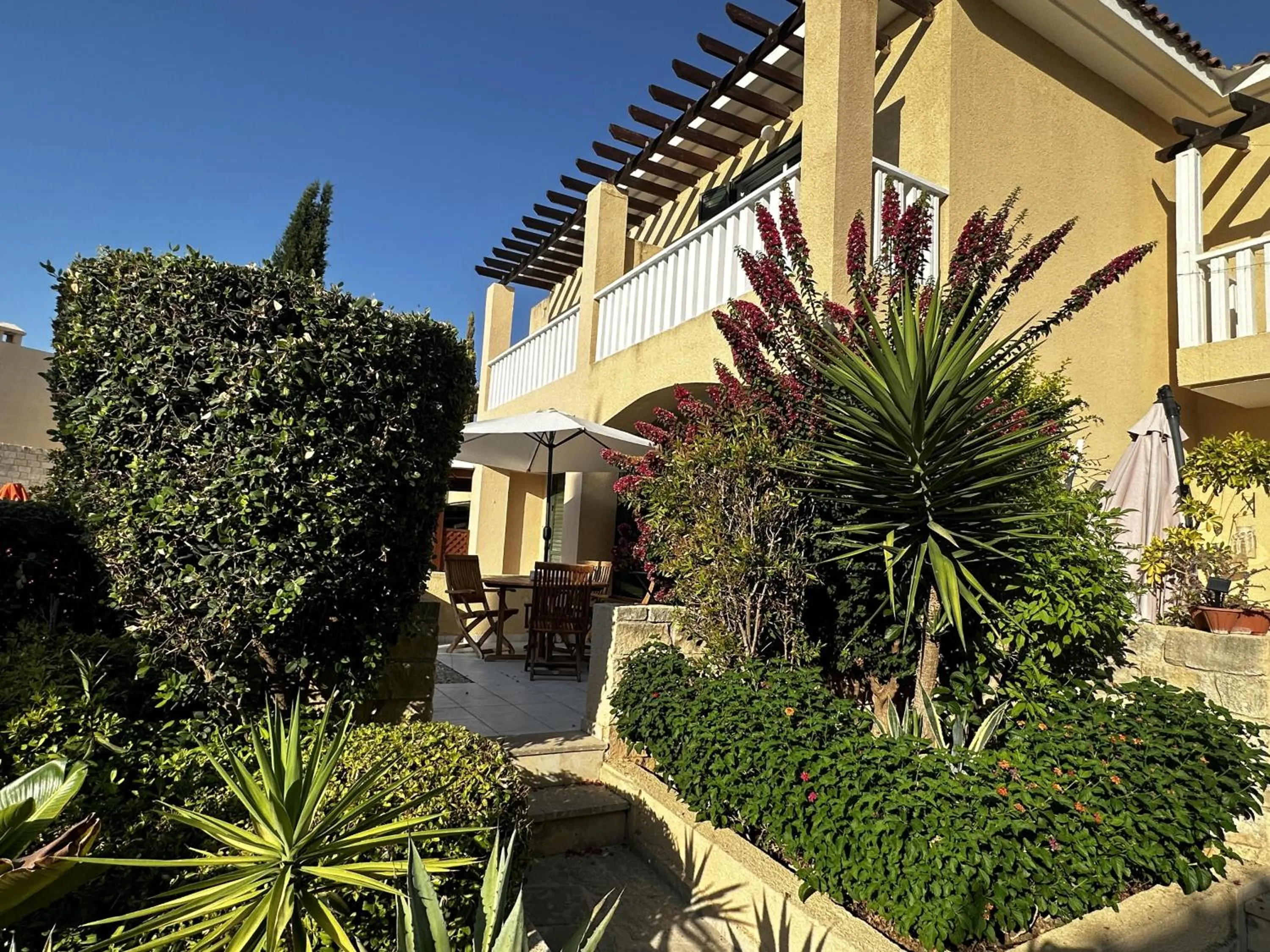 Paradeisos is a stunning 2-Bed House in Polis