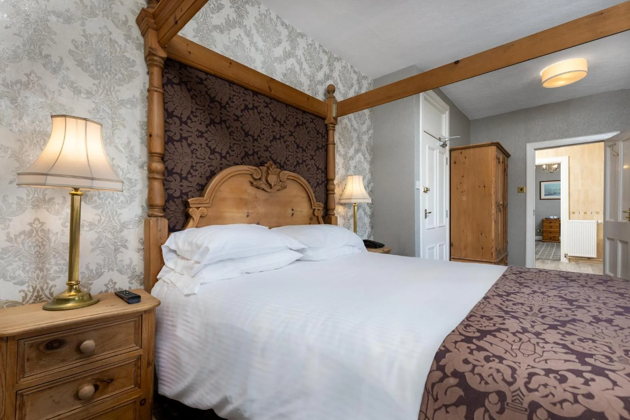 Bed in Dornoch Castle Hotel