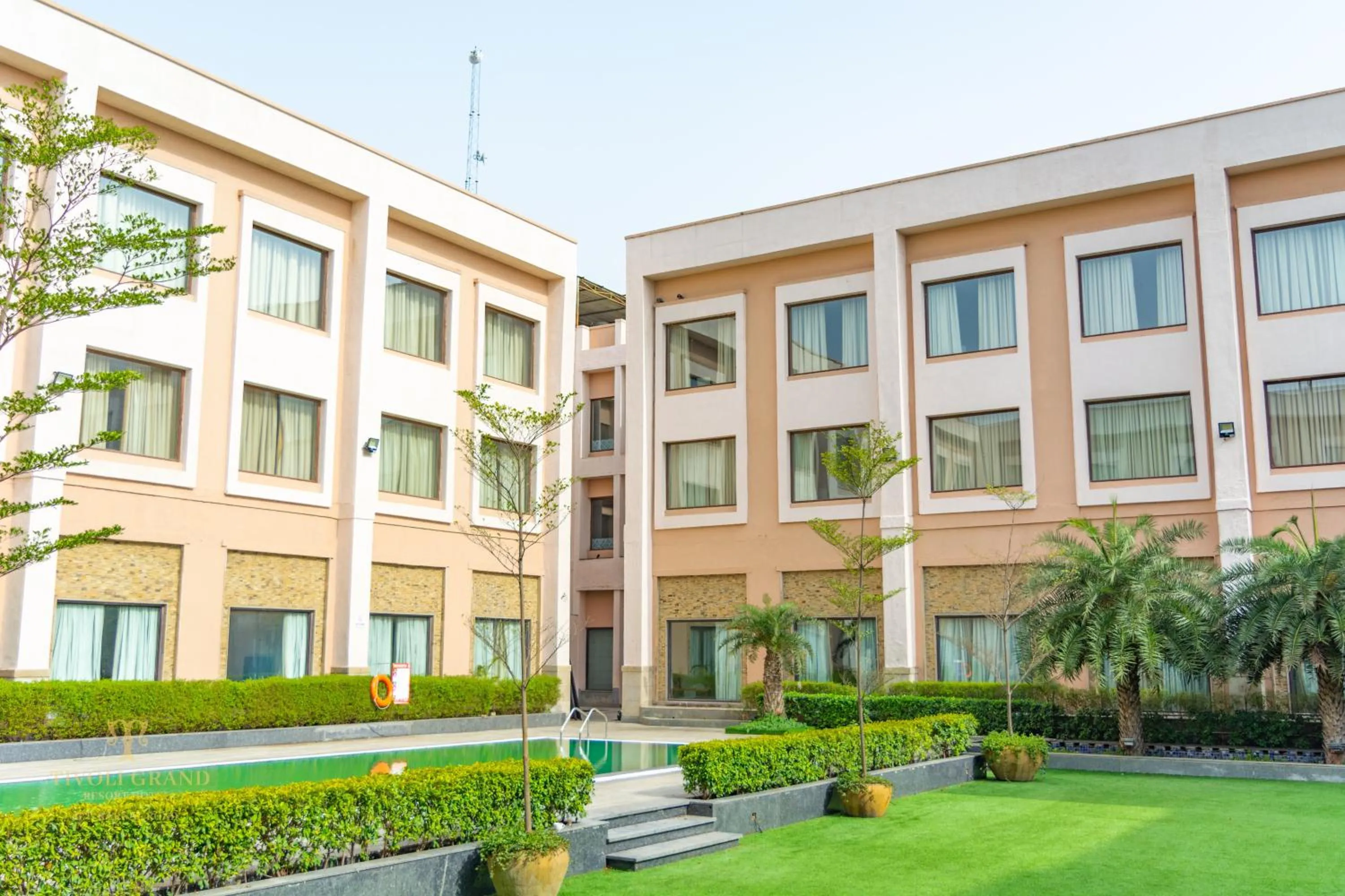 Property building in Tivoli Garden Resort