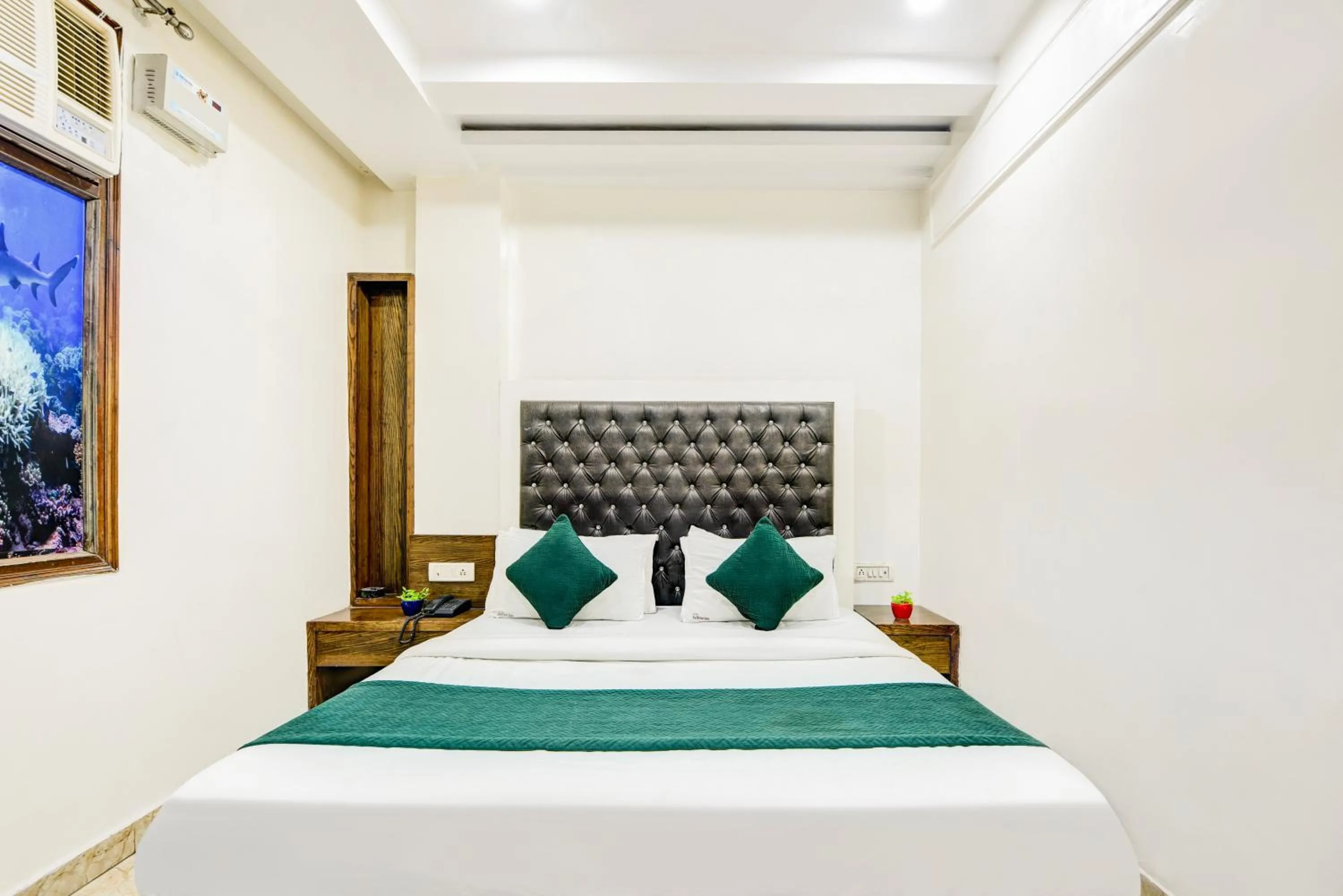 Hotel Saffron Inn