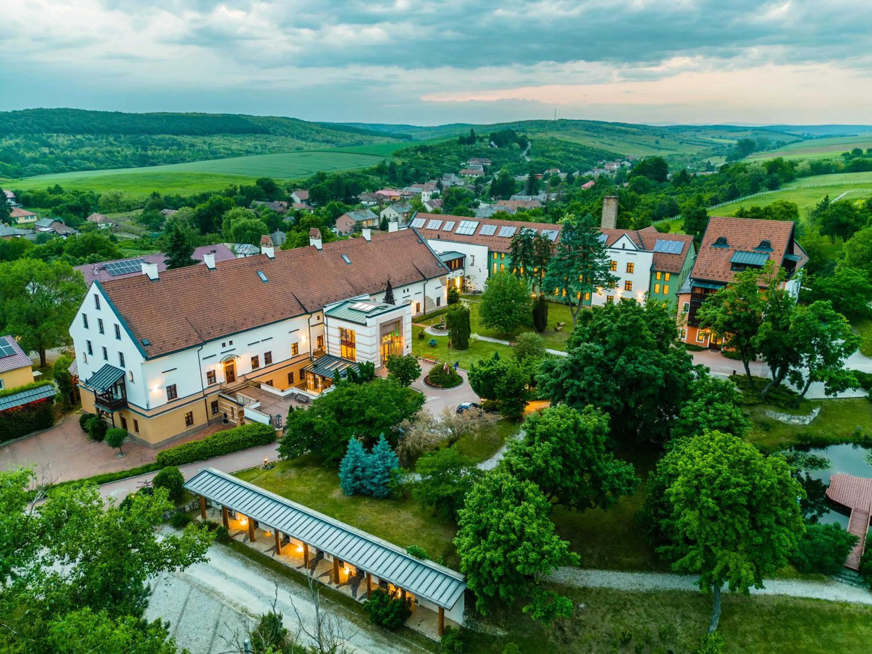 Bird's eye view in Hotel Vécsecity