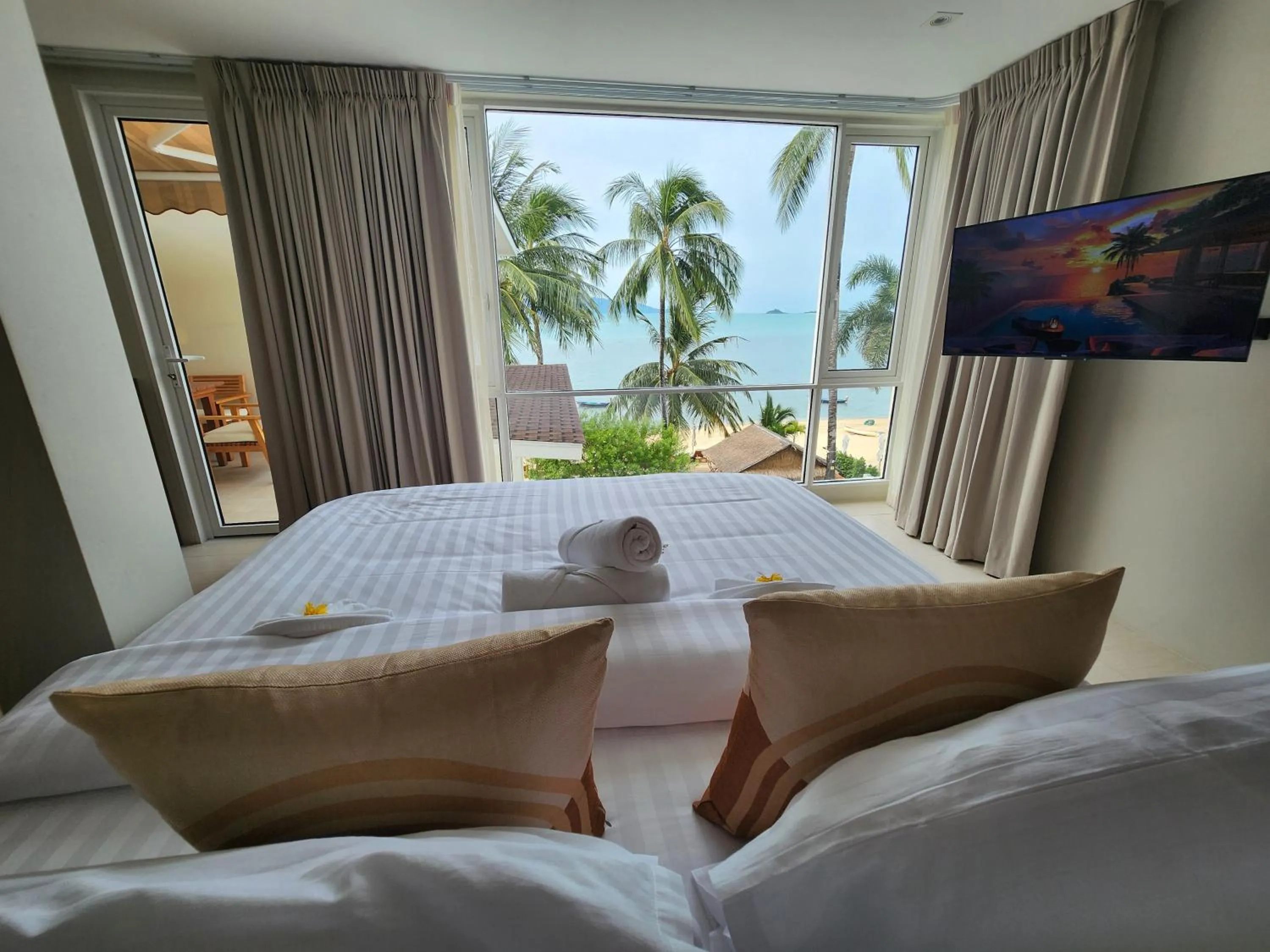 Bed in Baan Bophut Beach Hotel Samui - SHA Extra Plus
