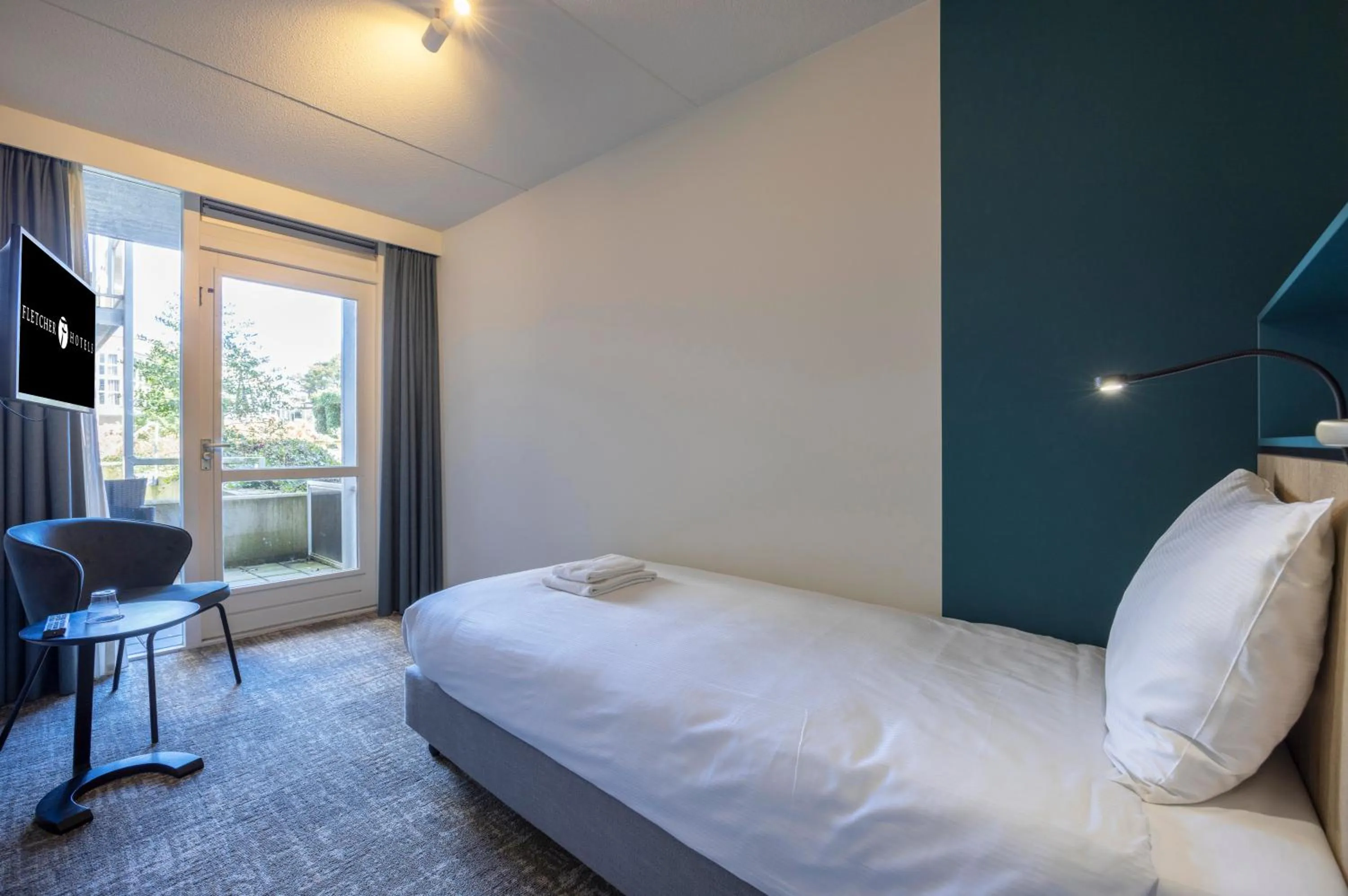 Bed in Fletcher Hotel Jan van Scorel