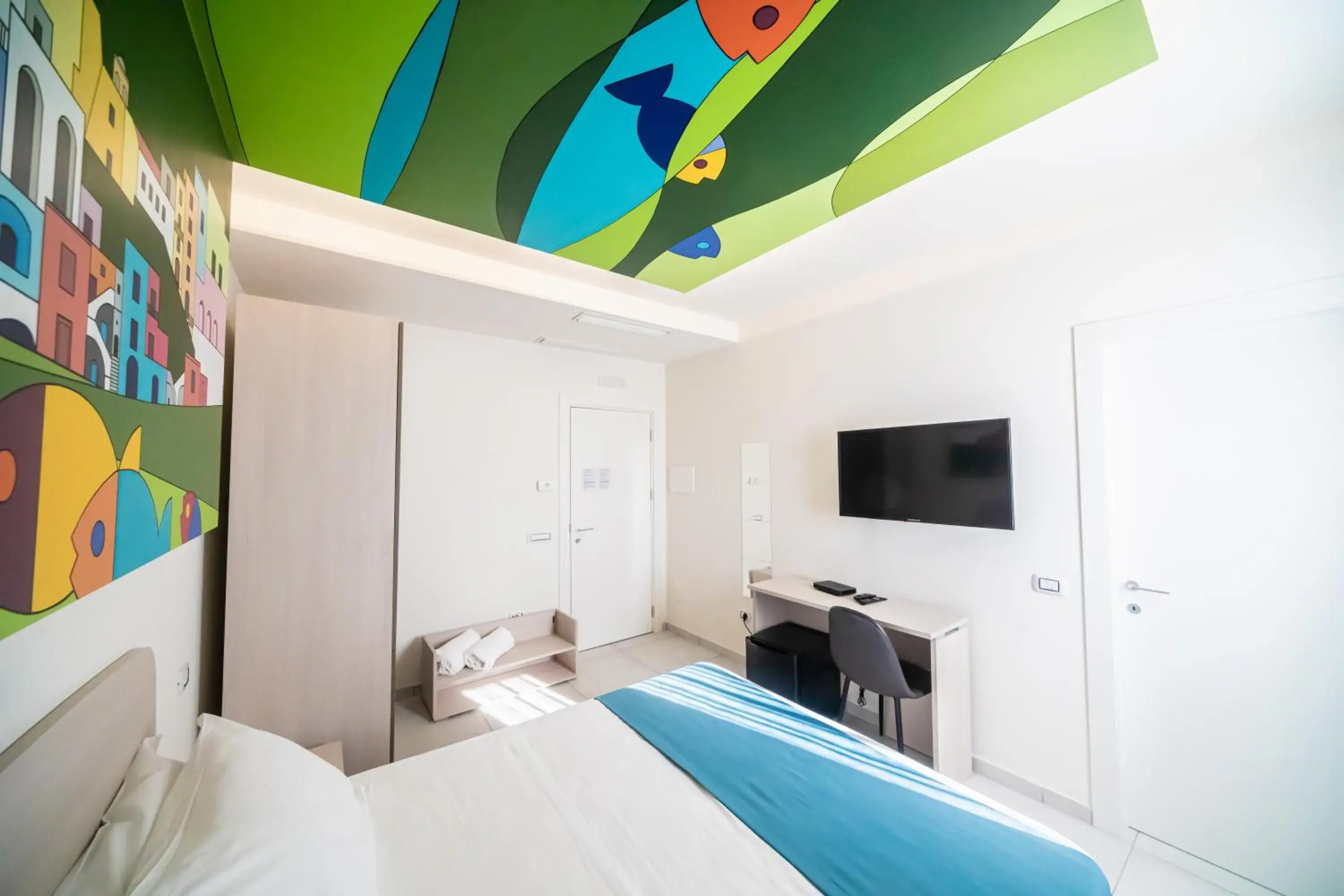 Bed in HAPPYROOMS Bed in HAPPYROOMS